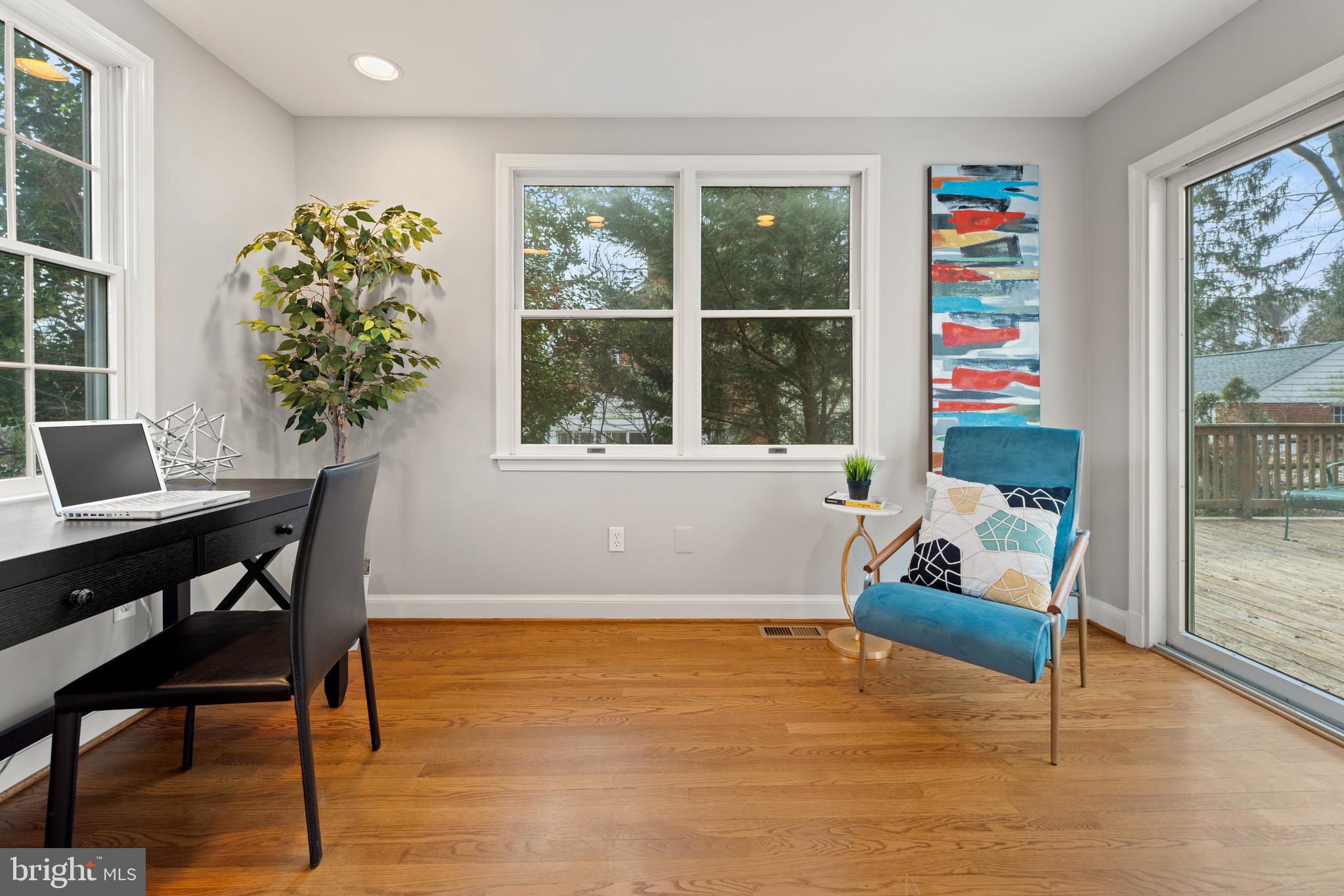 GLEN MAR PARK - Residential