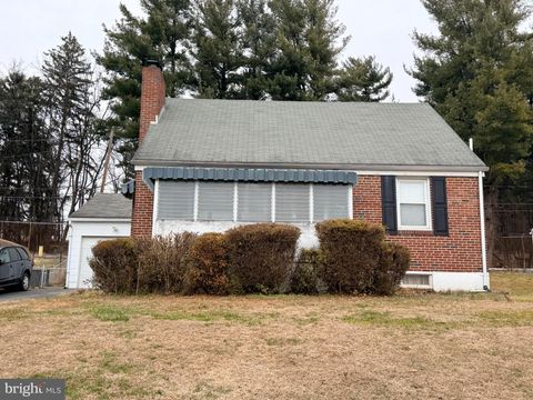 1339 CANTERBURY LANE YORK PA 17406