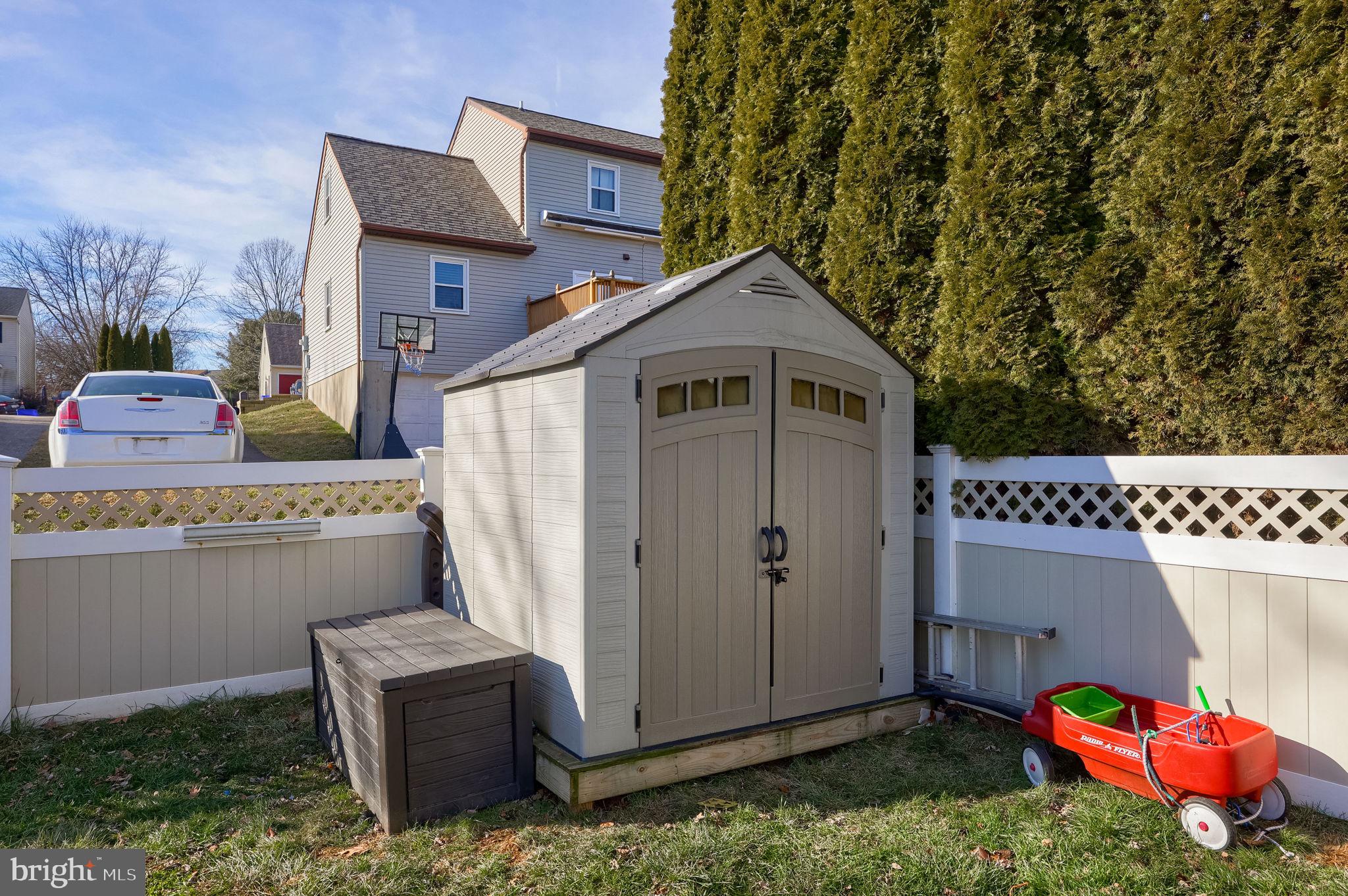 CHAPEL HILL - Residential