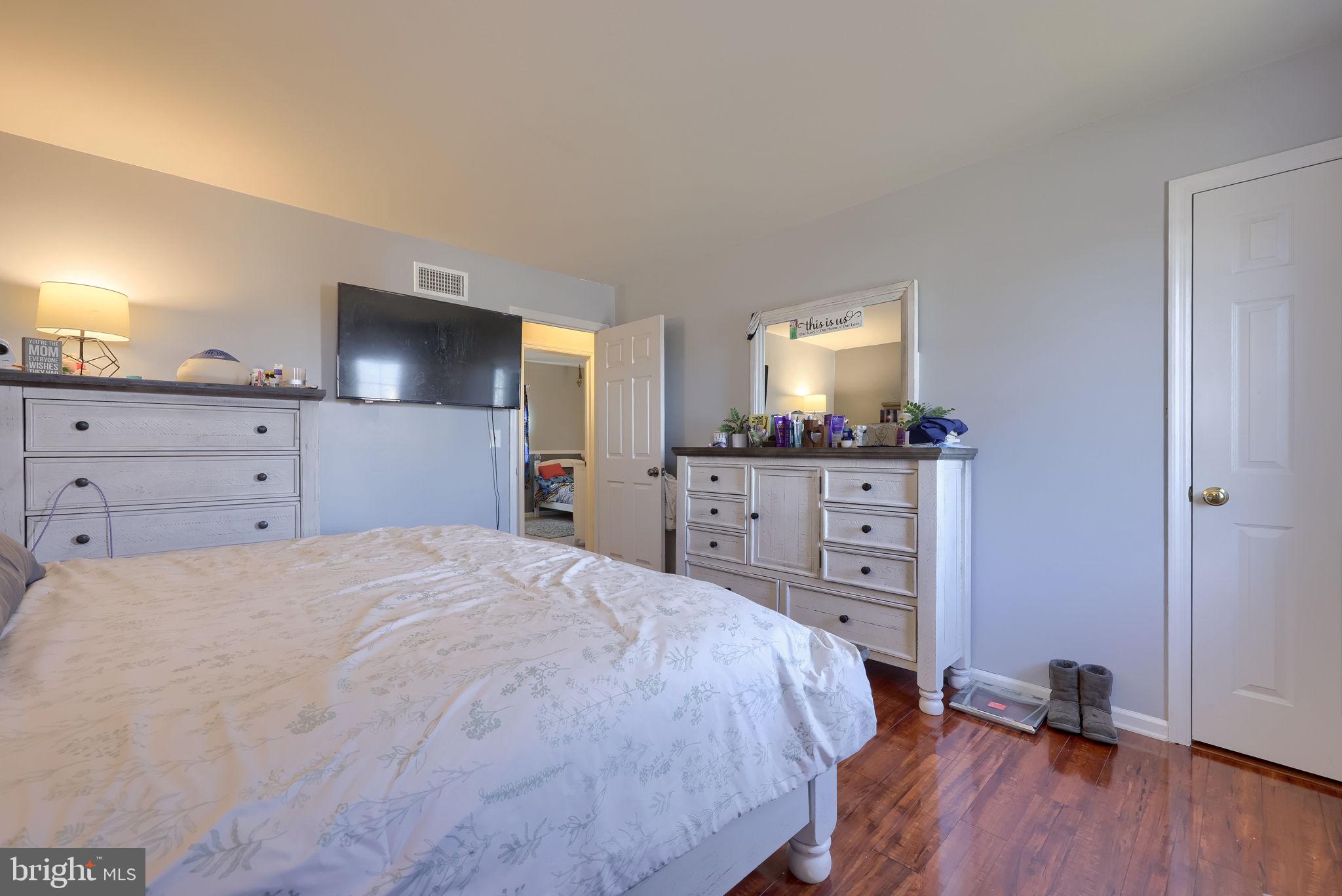 CHAPEL HILL - Residential