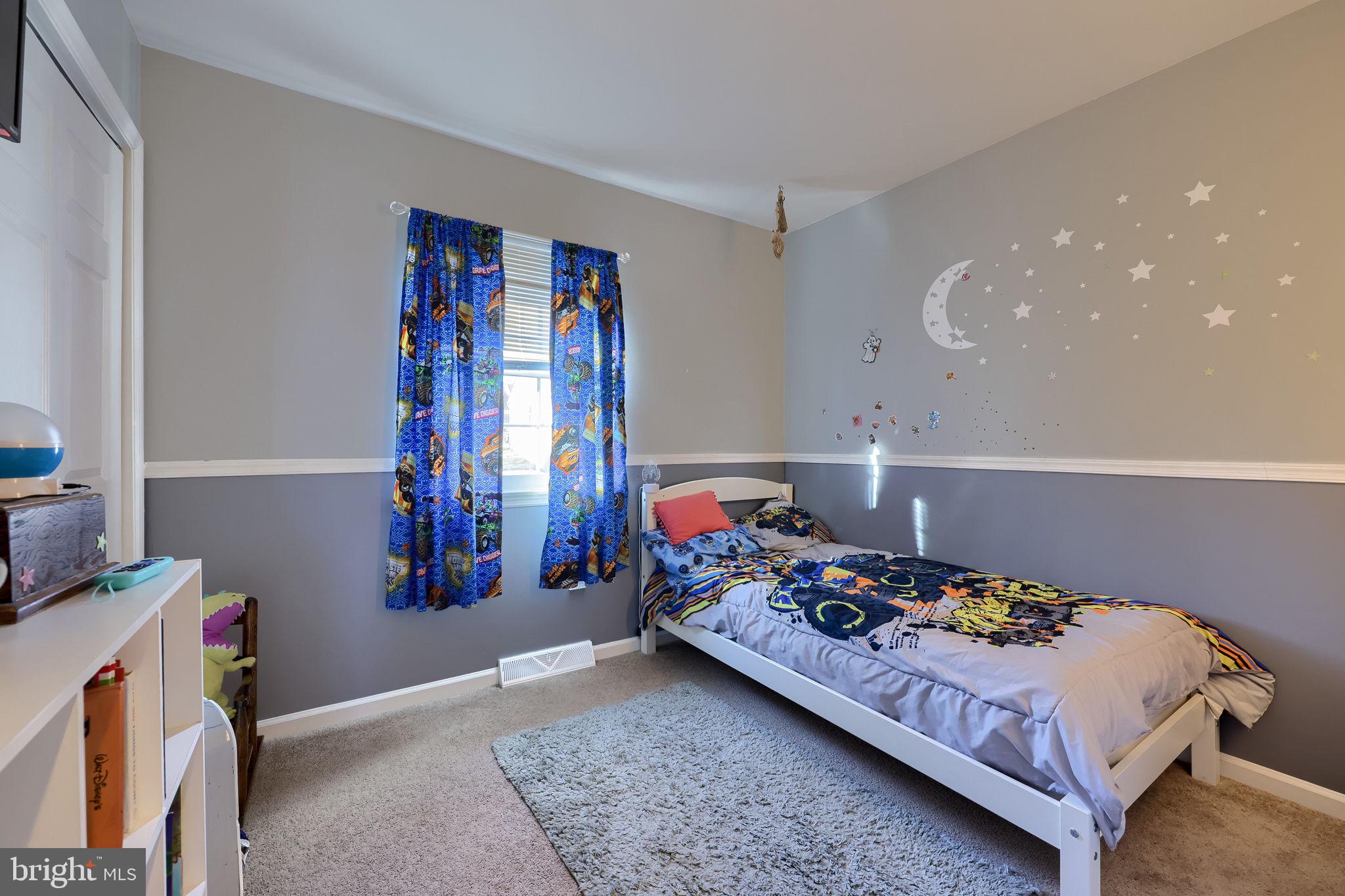 CHAPEL HILL - Residential