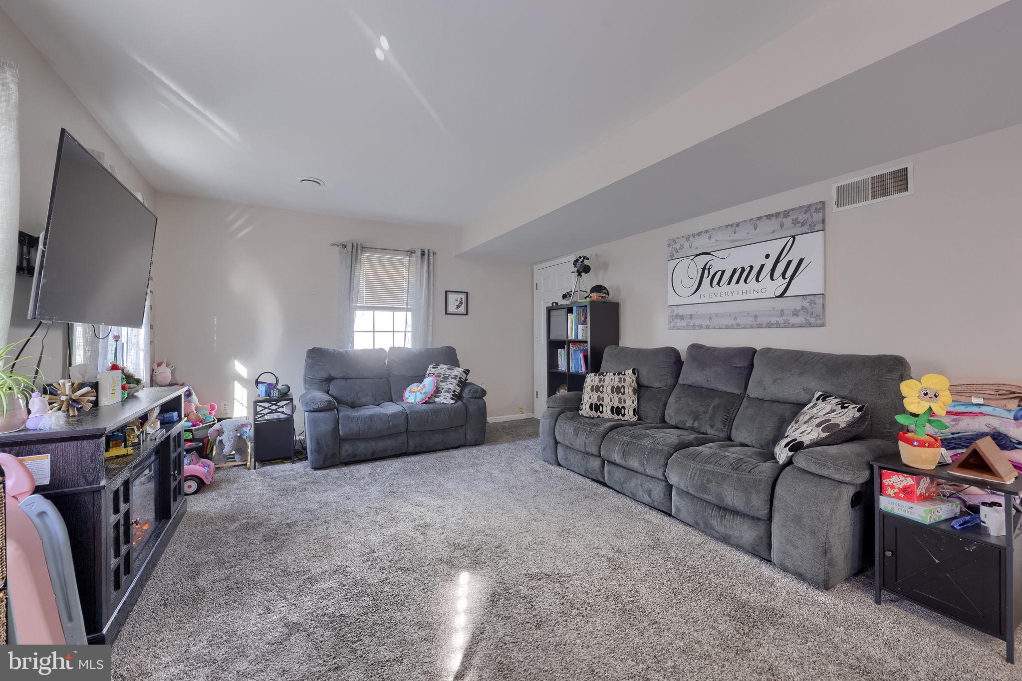 CHAPEL HILL - Residential