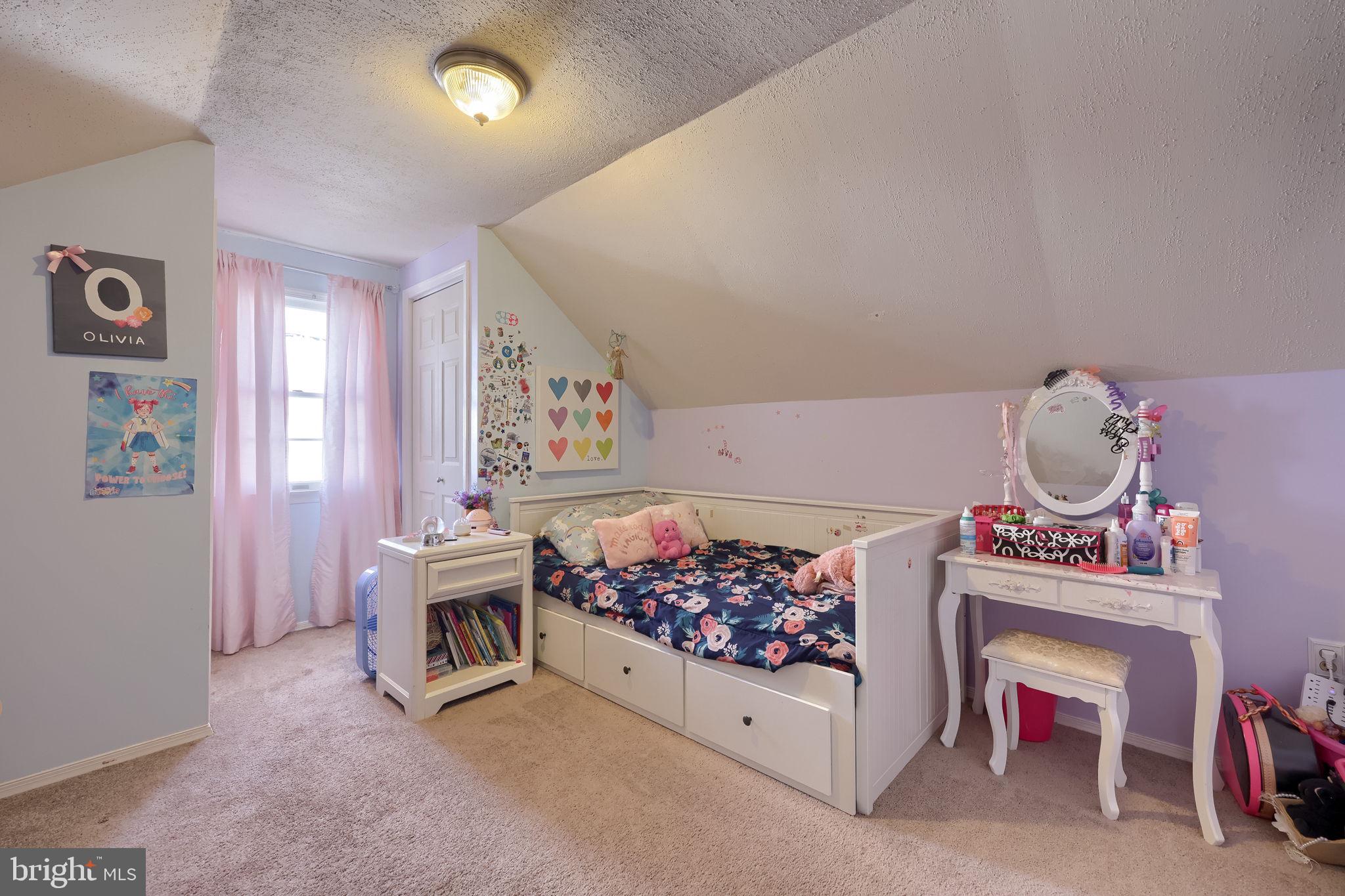 CHAPEL HILL - Residential