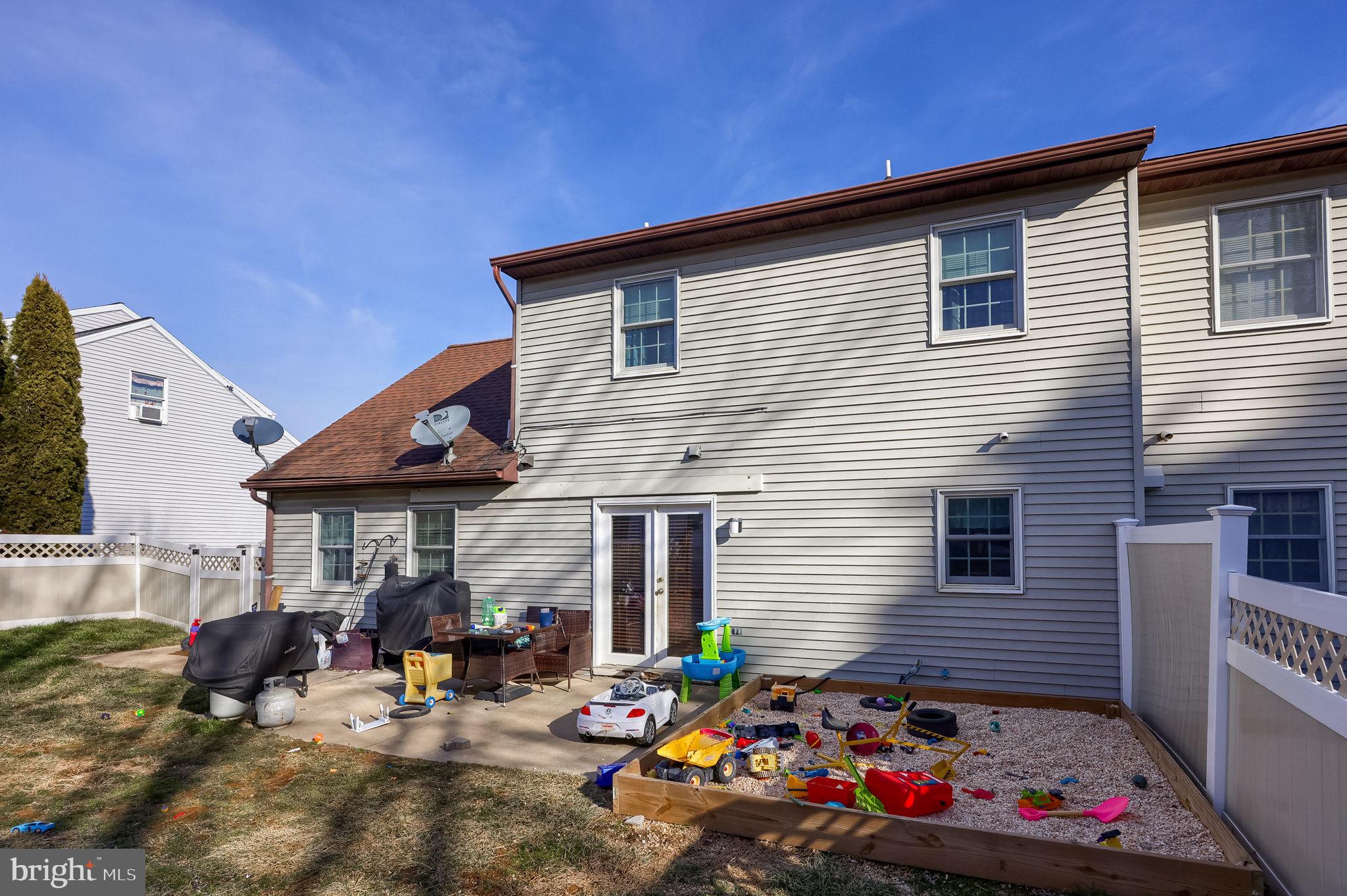 CHAPEL HILL - Residential