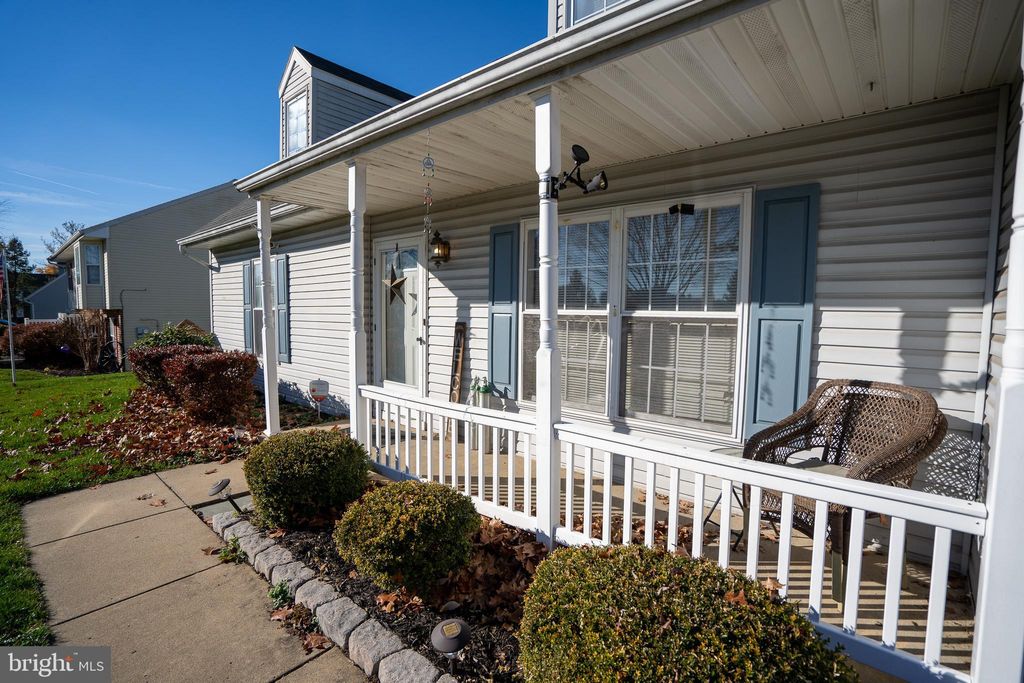 Photo of 210 Rocklawn Lane, LANCASTER, PA 17601 (MLS # PALA2079352)