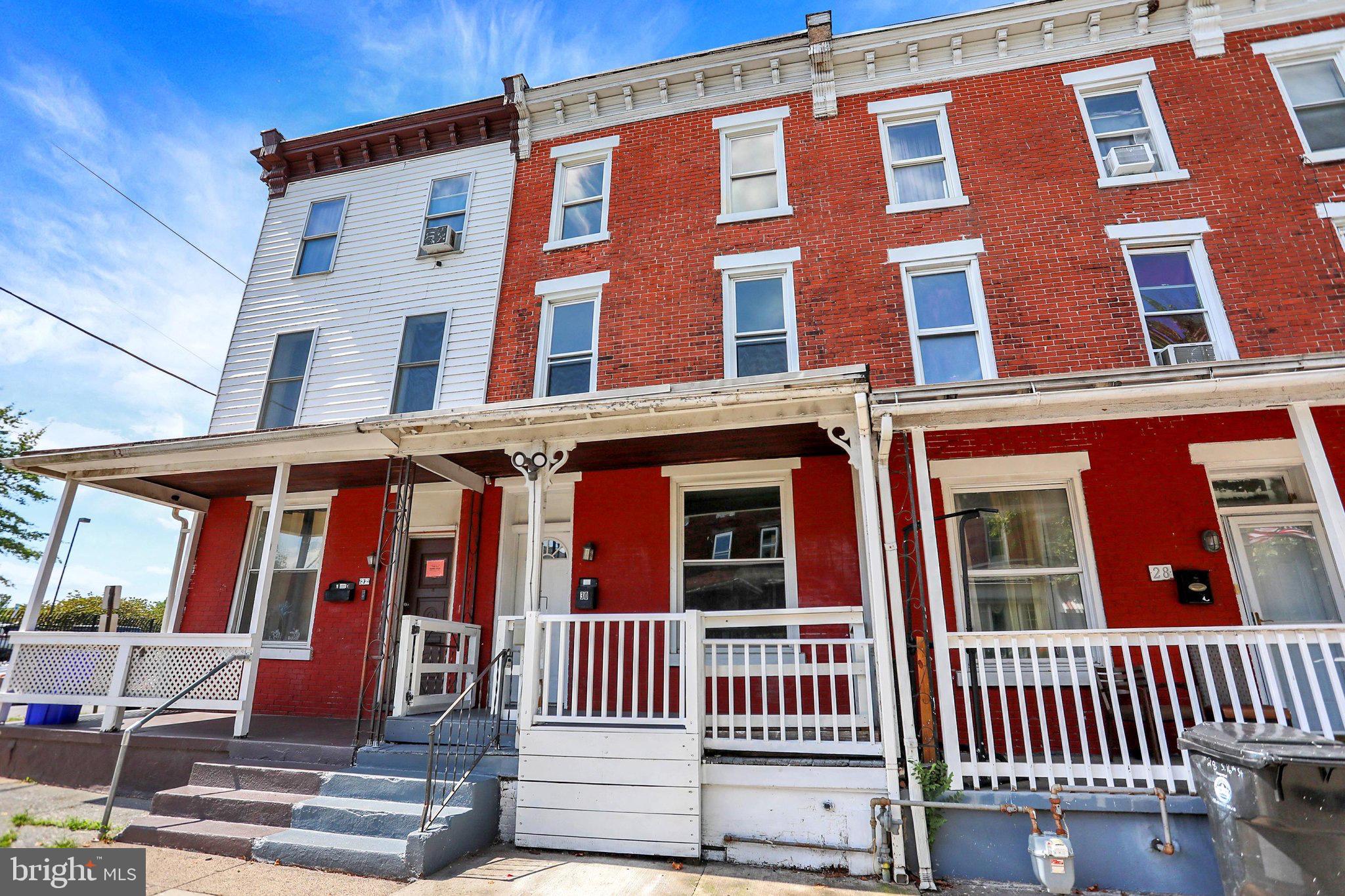 30 S 16TH STREET