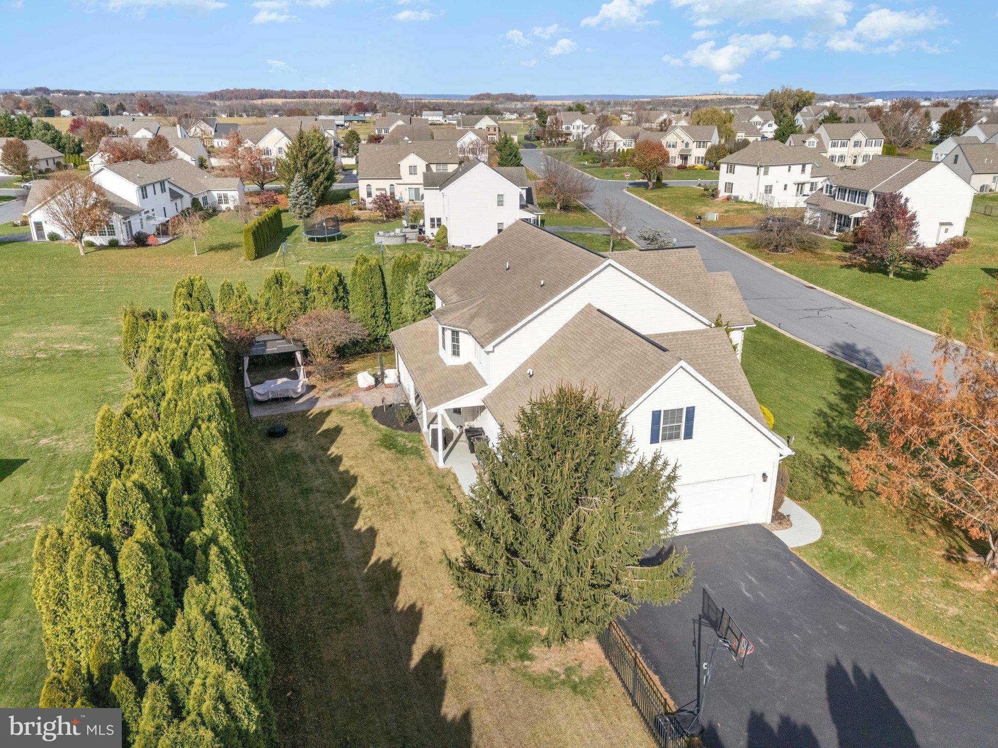 OLDE STONE WAY - Residential