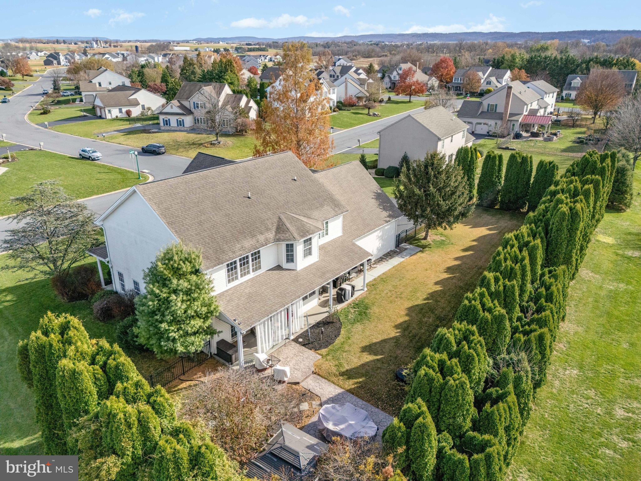 OLDE STONE WAY - Residential