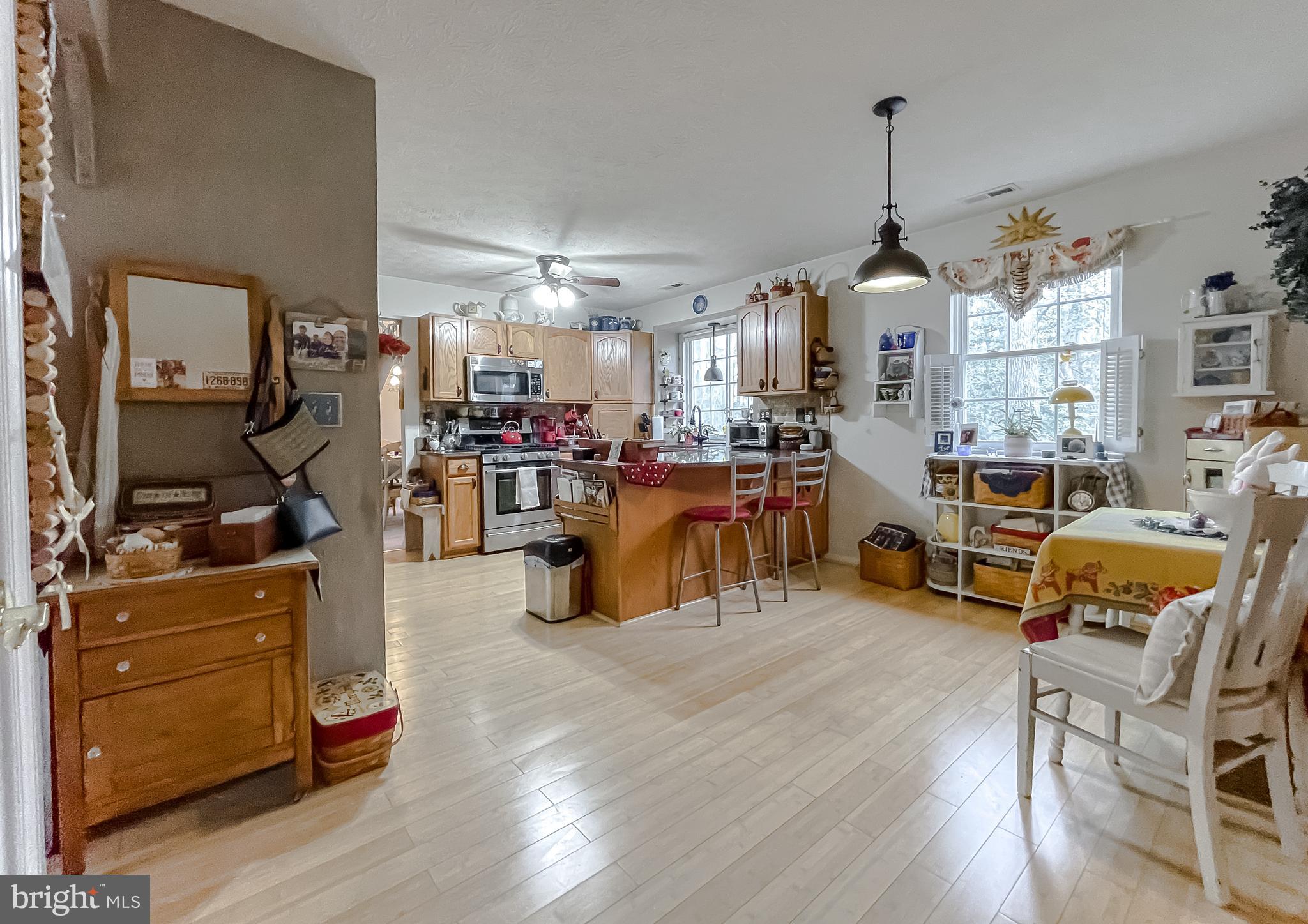 HICKORY HILLS NORTH - Residential