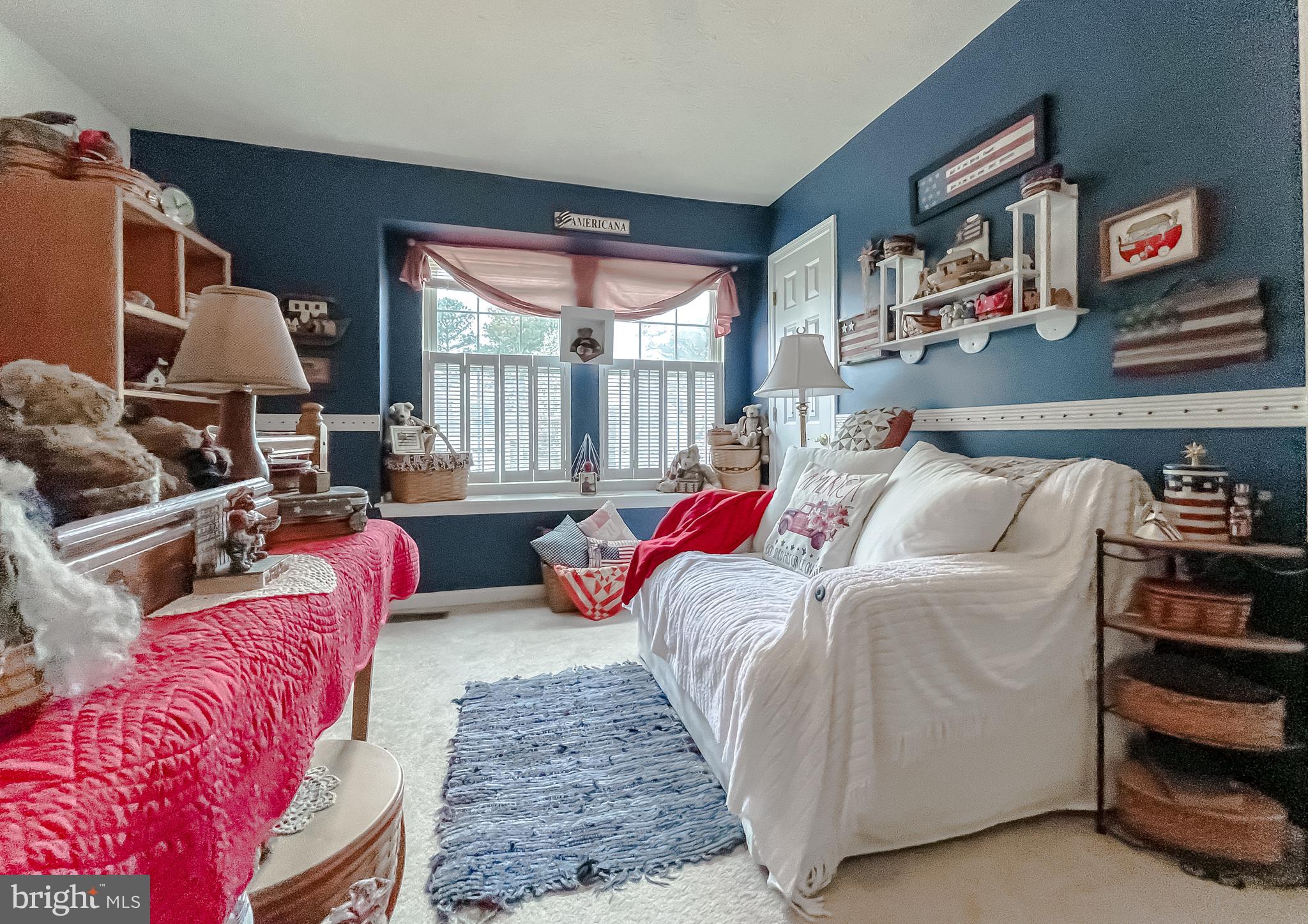 HICKORY HILLS NORTH - Residential