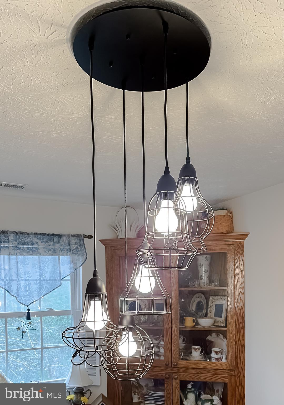 HICKORY HILLS NORTH - Residential