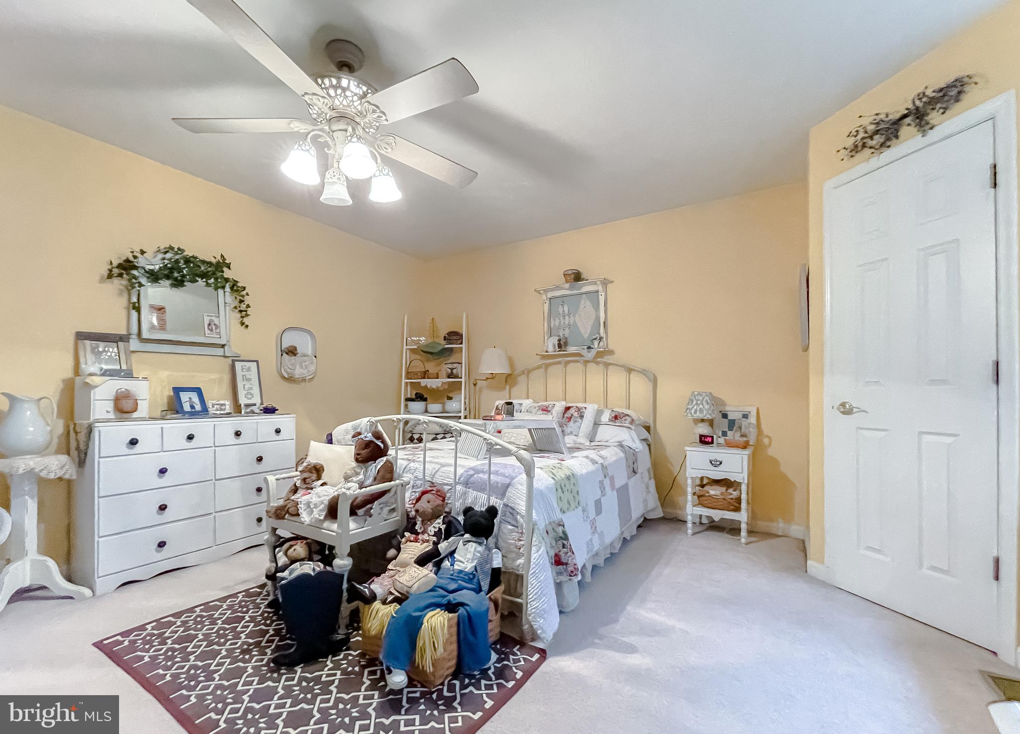 HICKORY HILLS NORTH - Residential