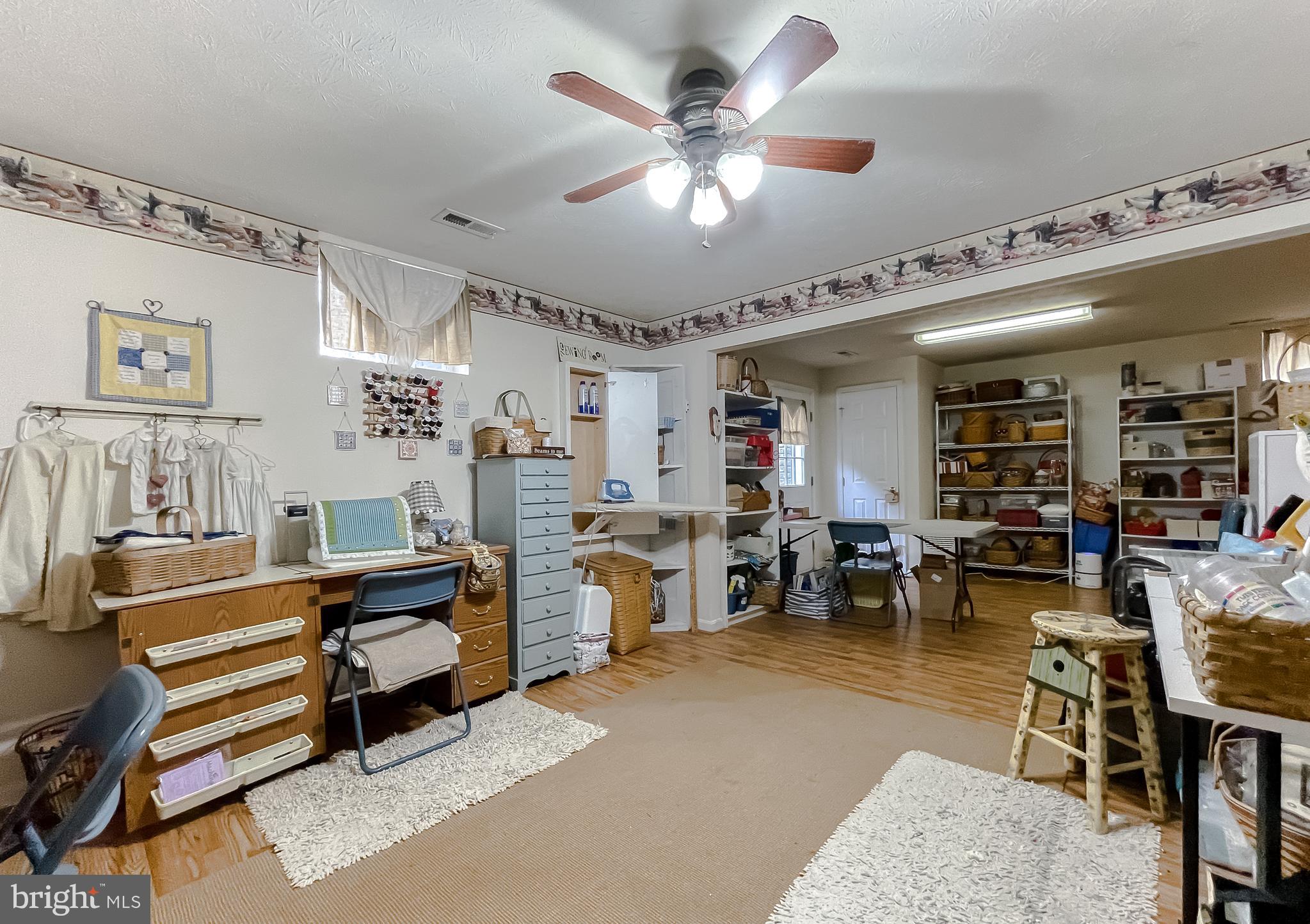 HICKORY HILLS NORTH - Residential