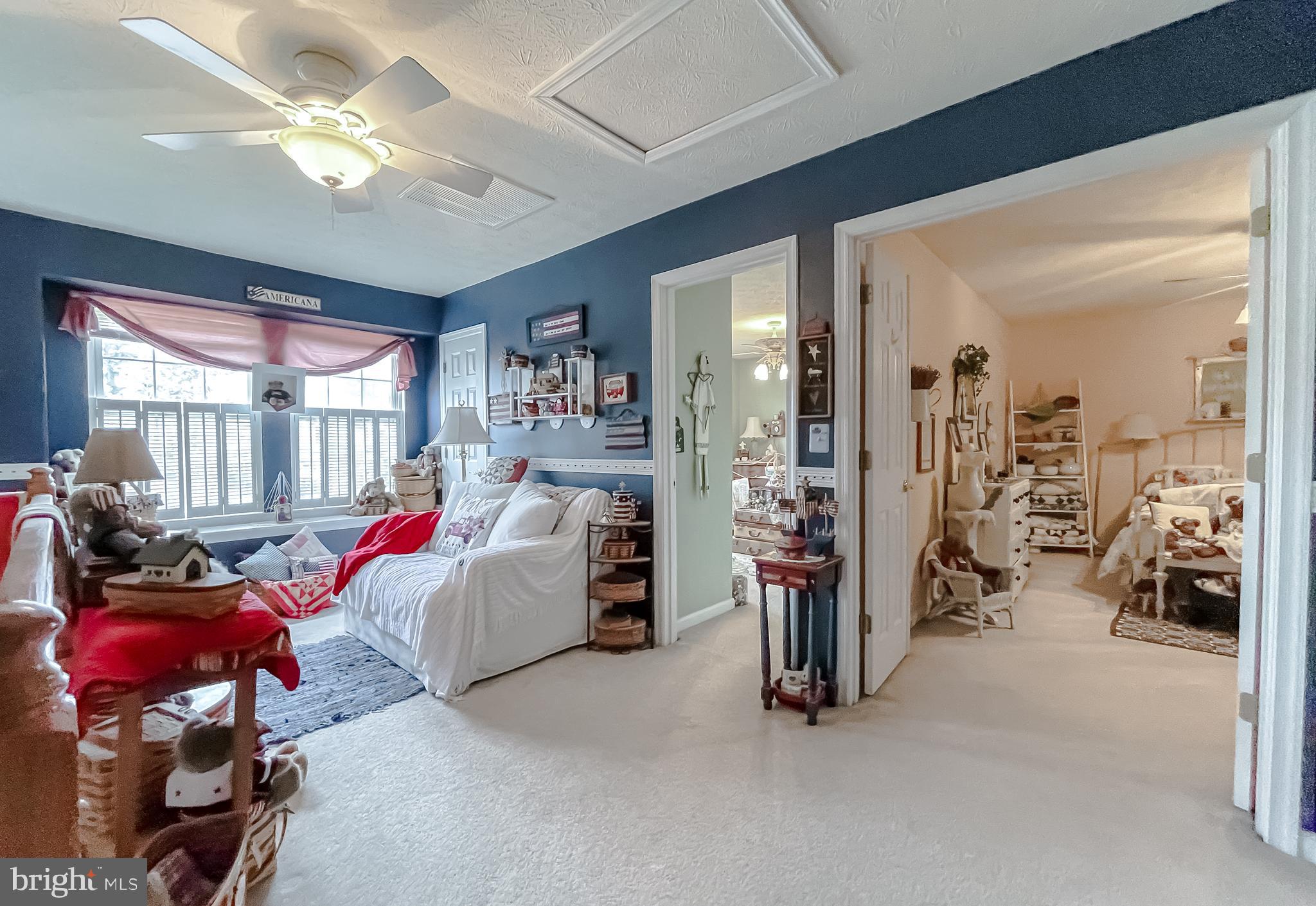 HICKORY HILLS NORTH - Residential