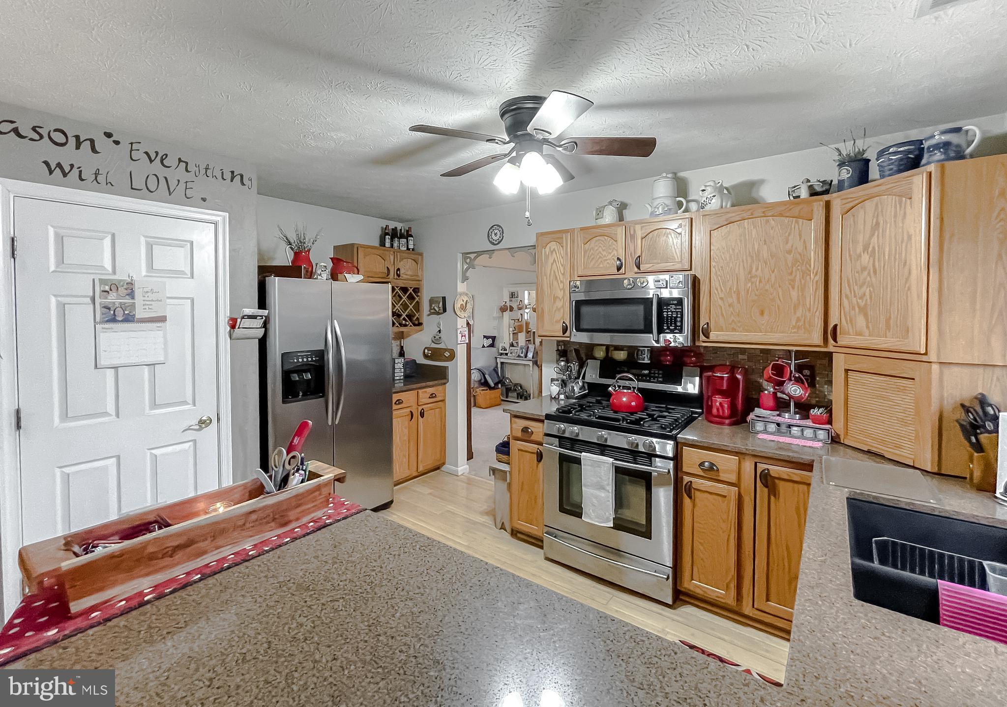 HICKORY HILLS NORTH - Residential