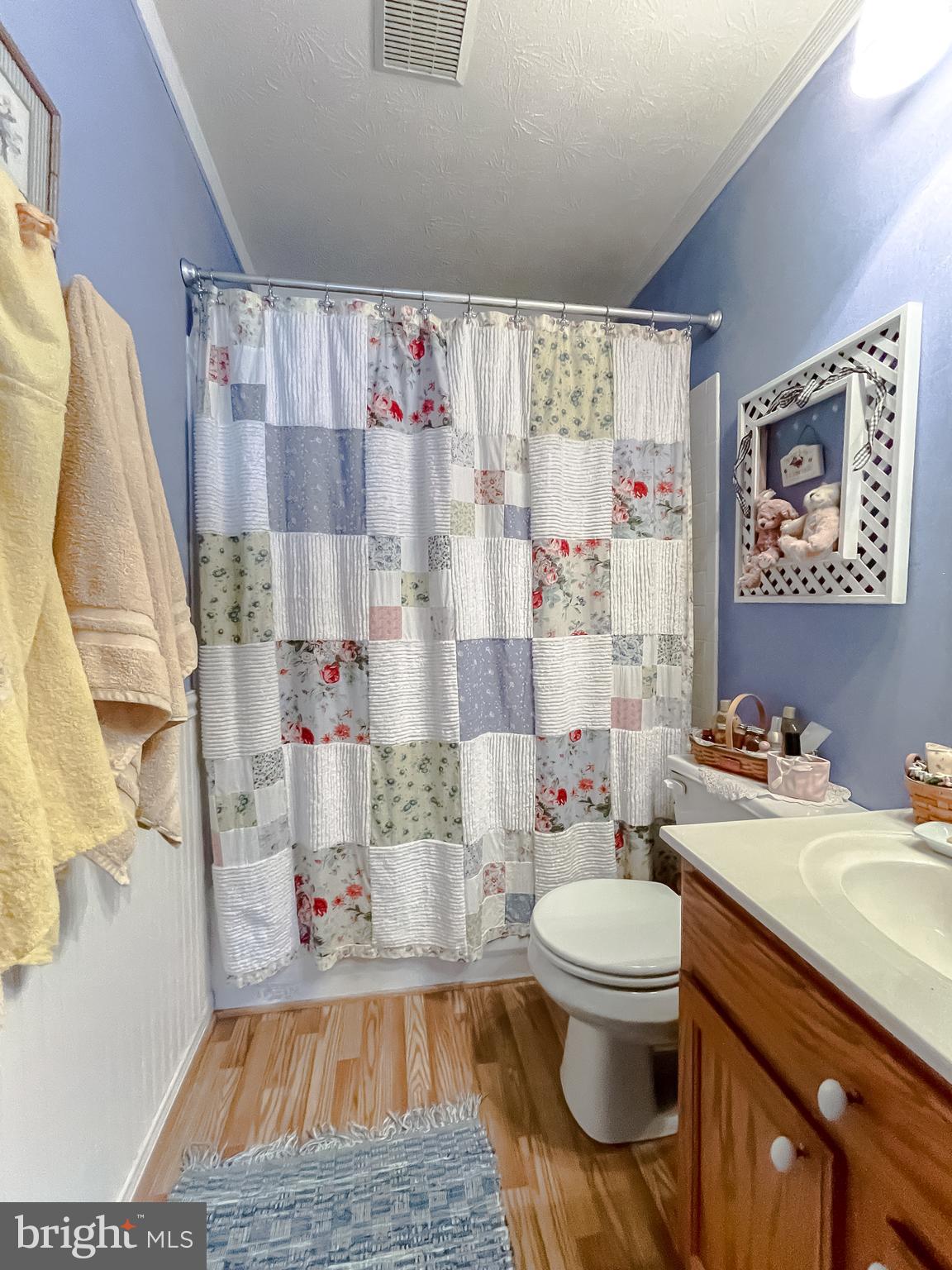 HICKORY HILLS NORTH - Residential