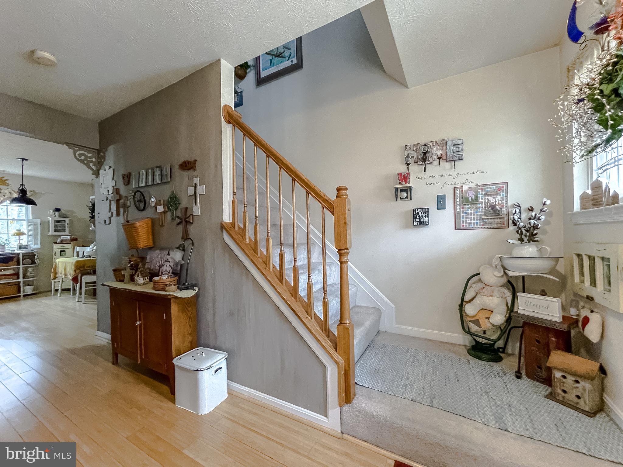 HICKORY HILLS NORTH - Residential