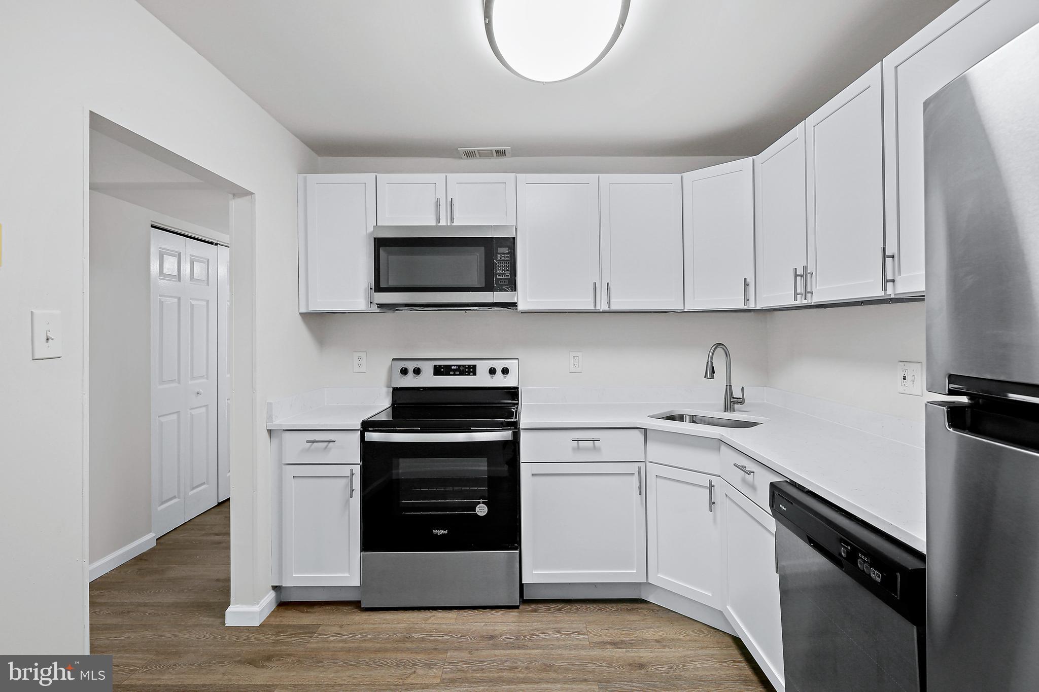 RAINFLOWER/LOVETON - Residential