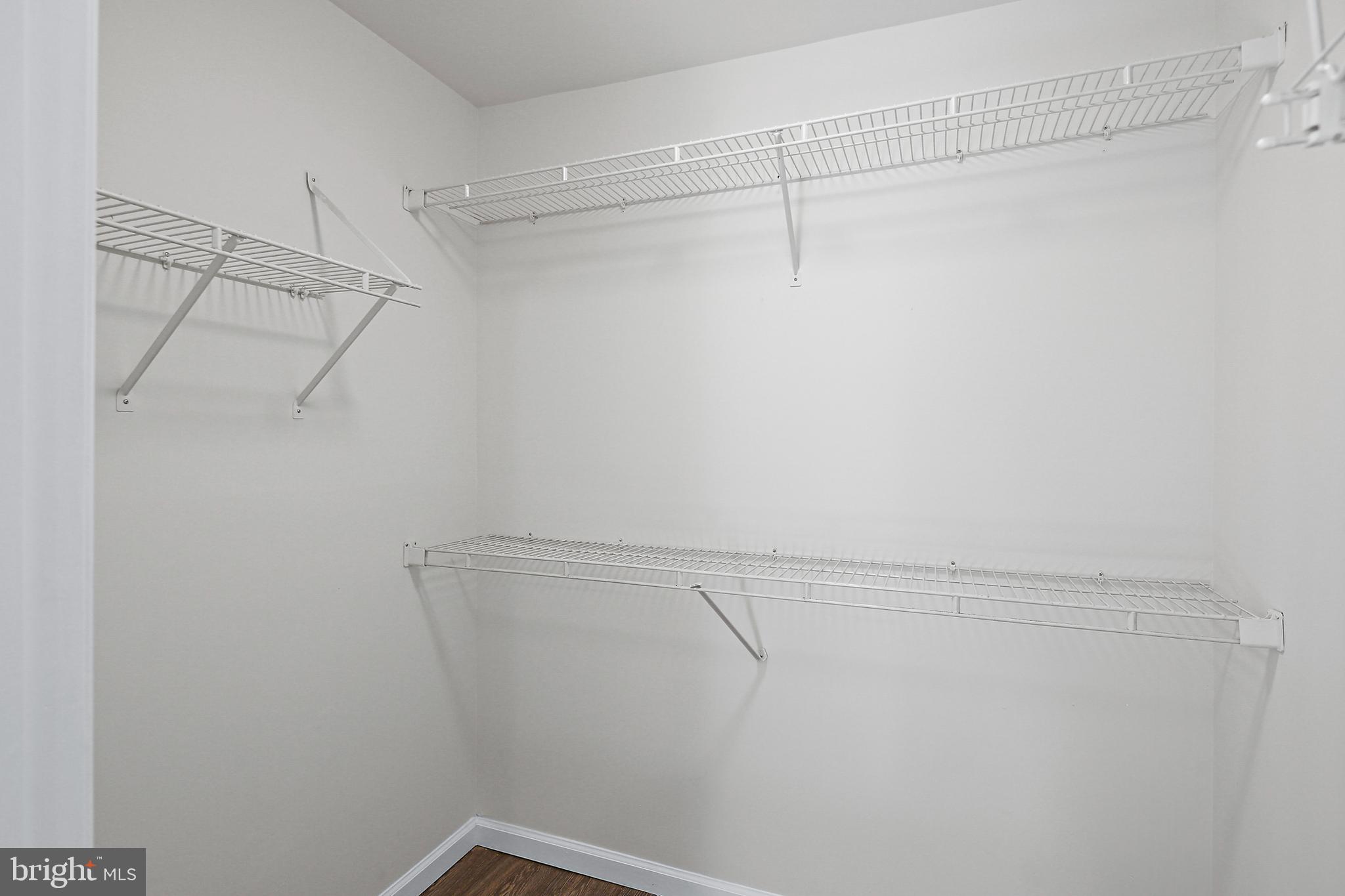 RAINFLOWER/LOVETON - Residential