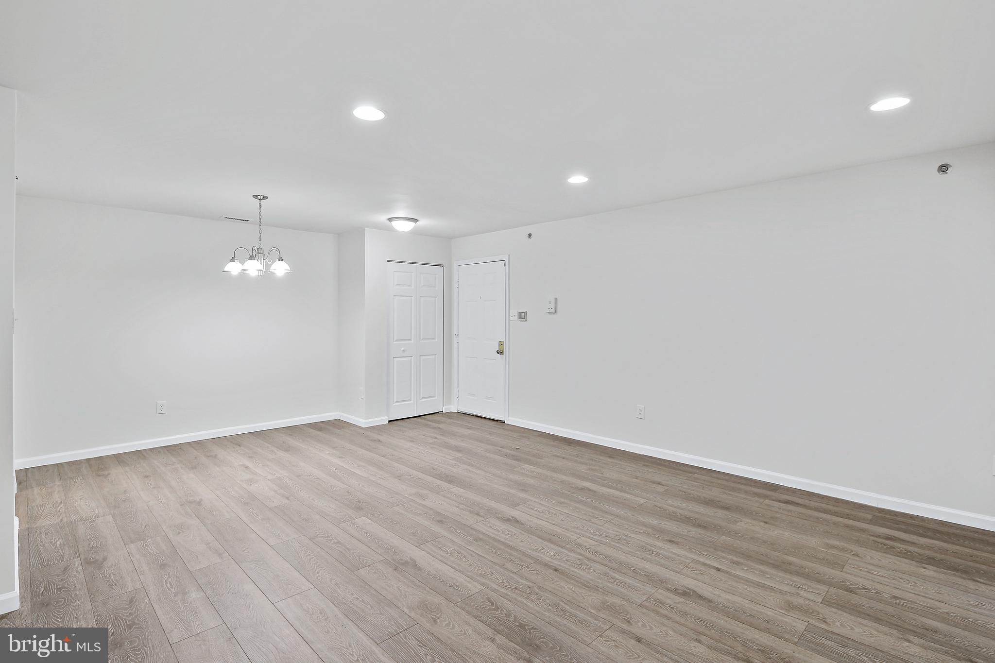 RAINFLOWER/LOVETON - Residential