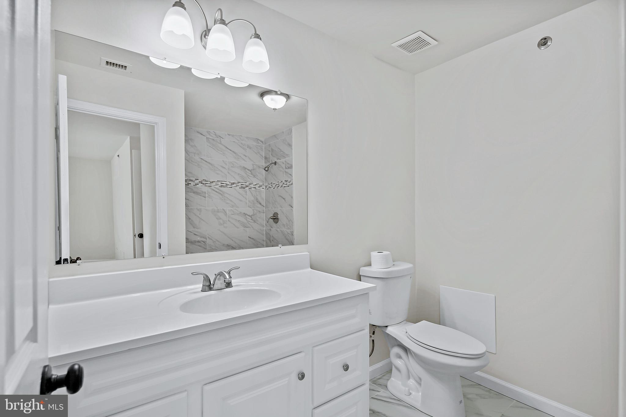 RAINFLOWER/LOVETON - Residential