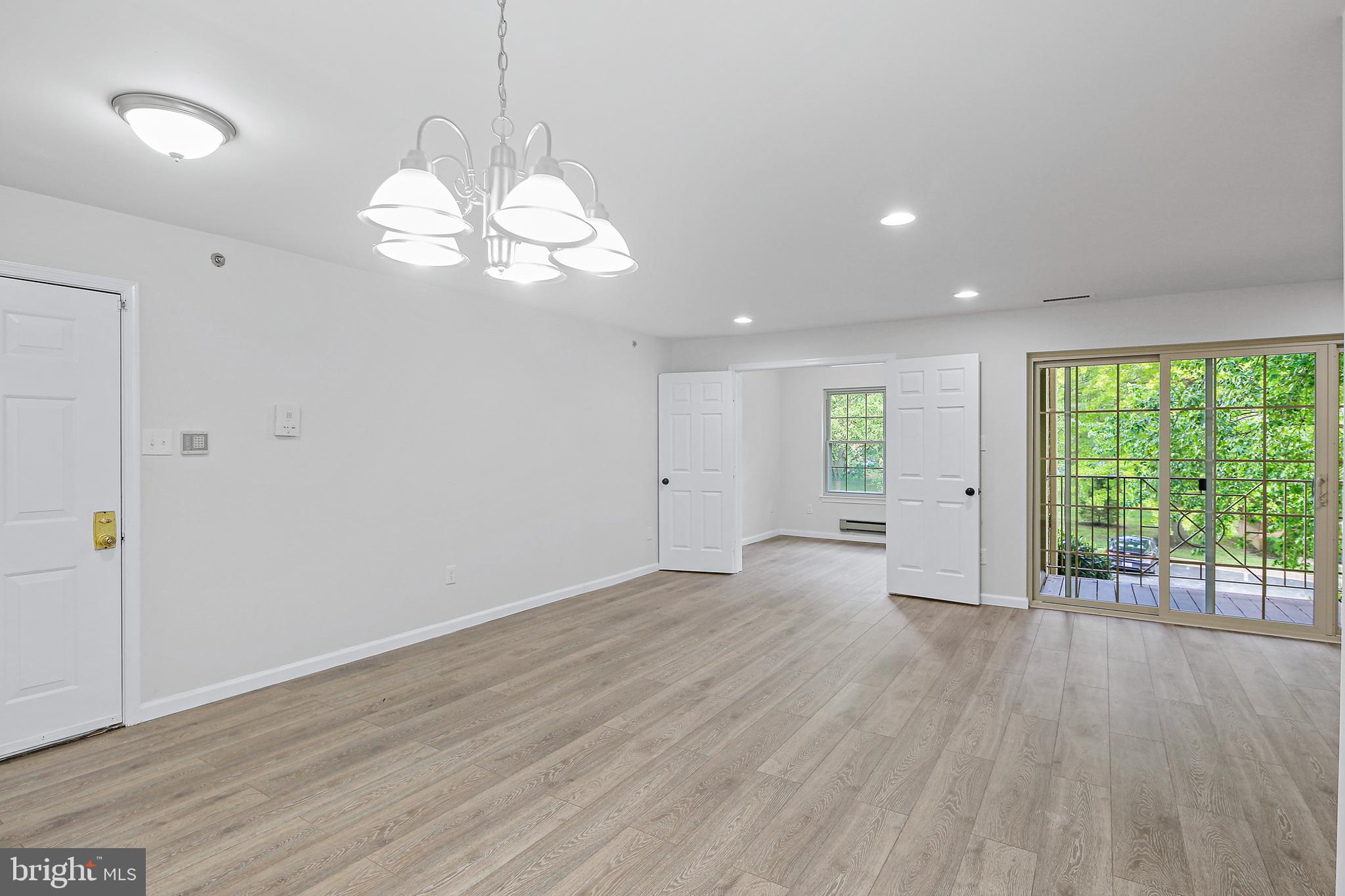 RAINFLOWER/LOVETON - Residential