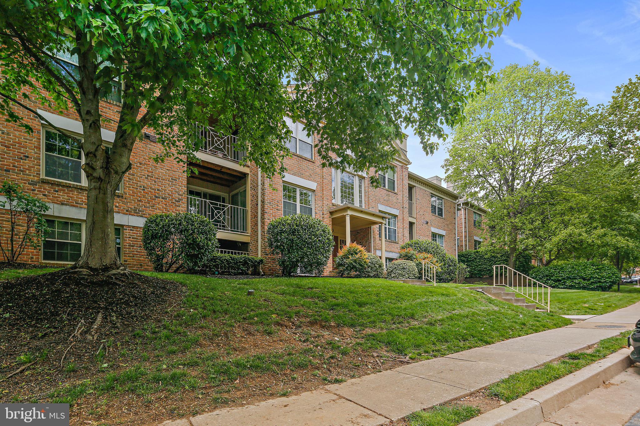 RAINFLOWER/LOVETON - Residential