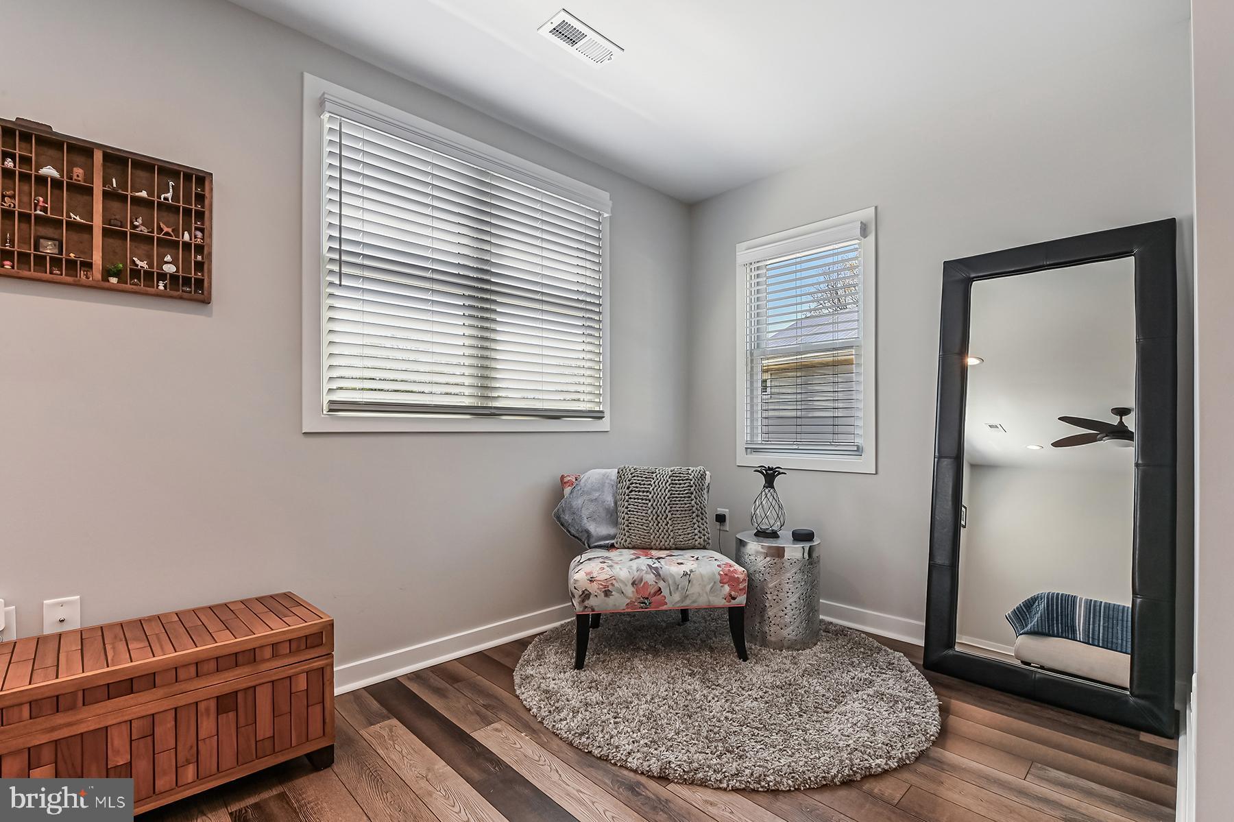 CHELSEA BEACH - Residential