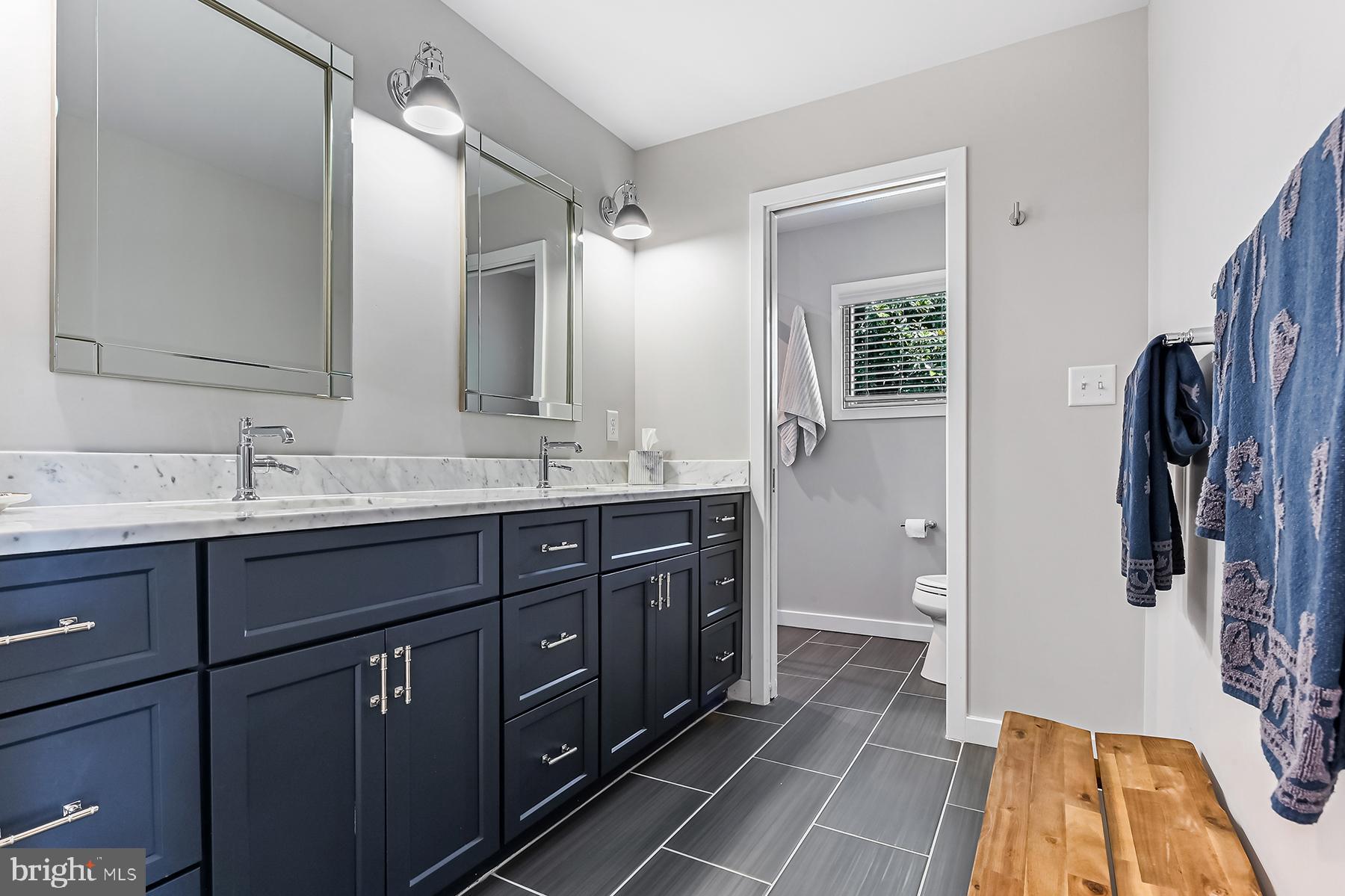 CHELSEA BEACH - Residential