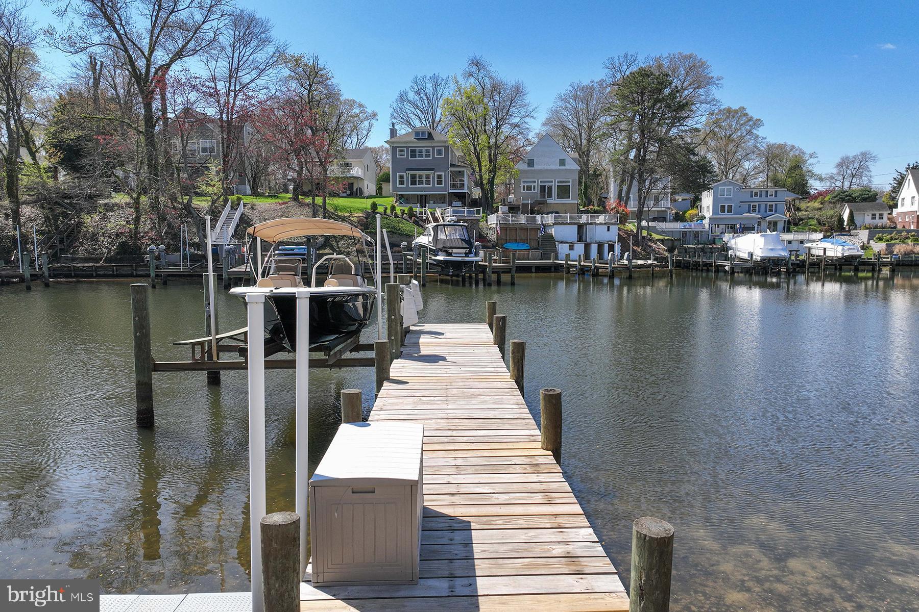 CHELSEA BEACH - Residential