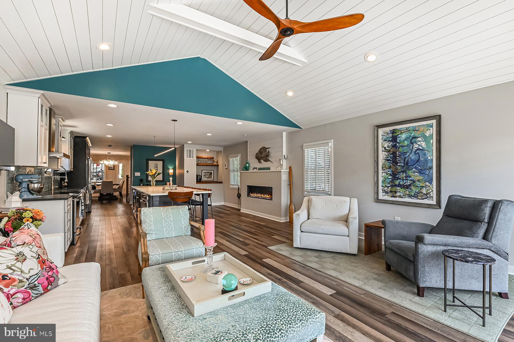 CHELSEA BEACH - Residential