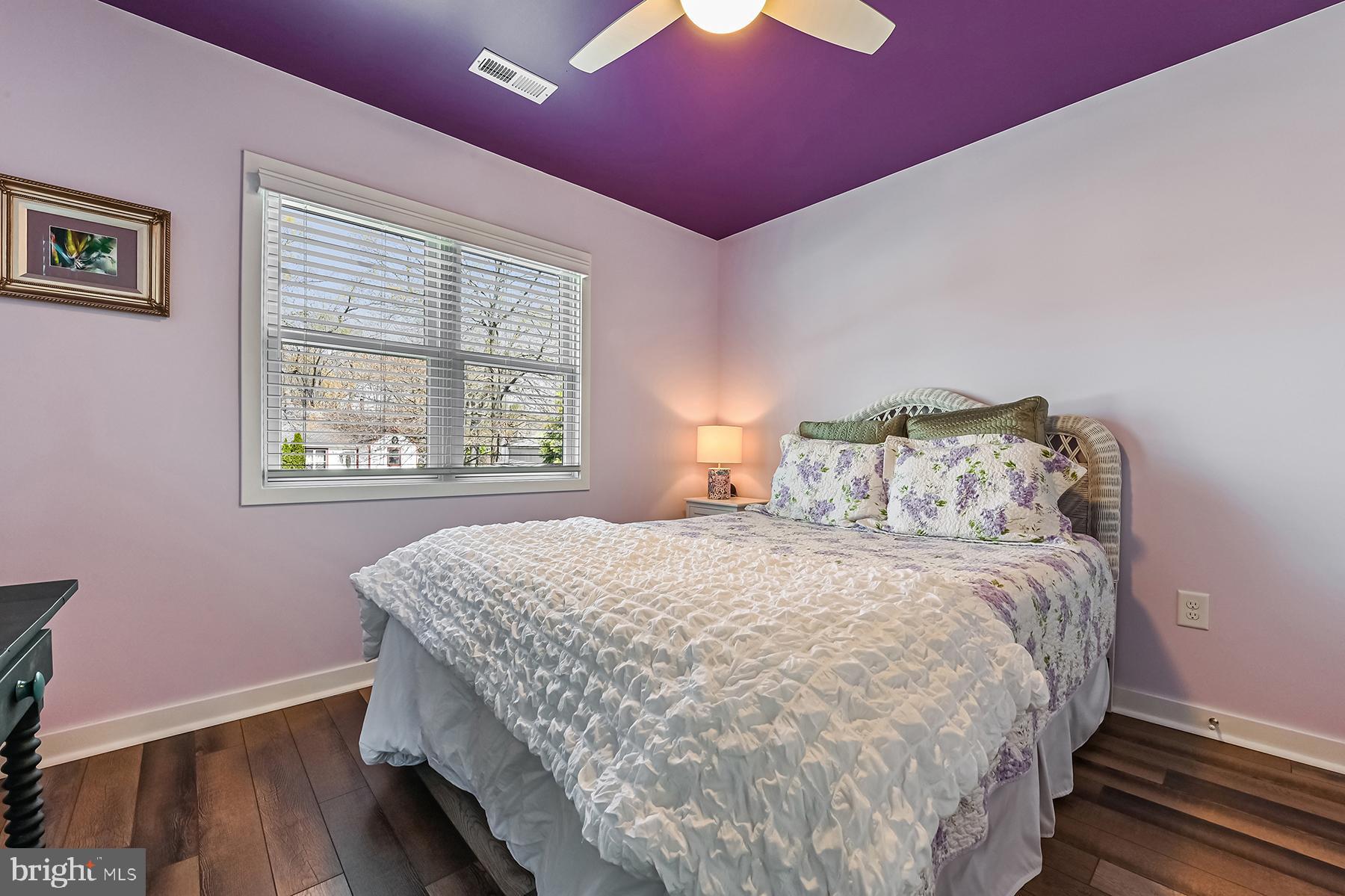 CHELSEA BEACH - Residential