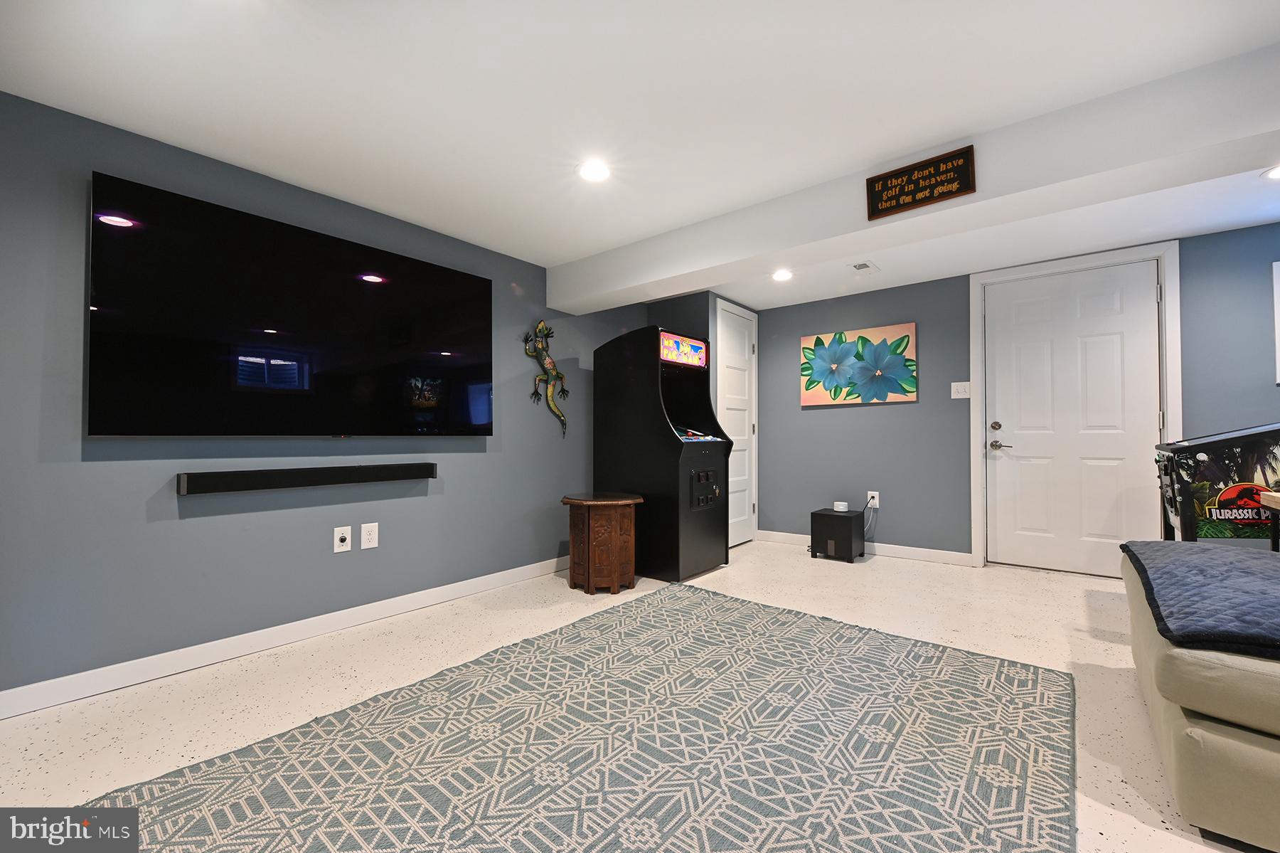 CHELSEA BEACH - Residential