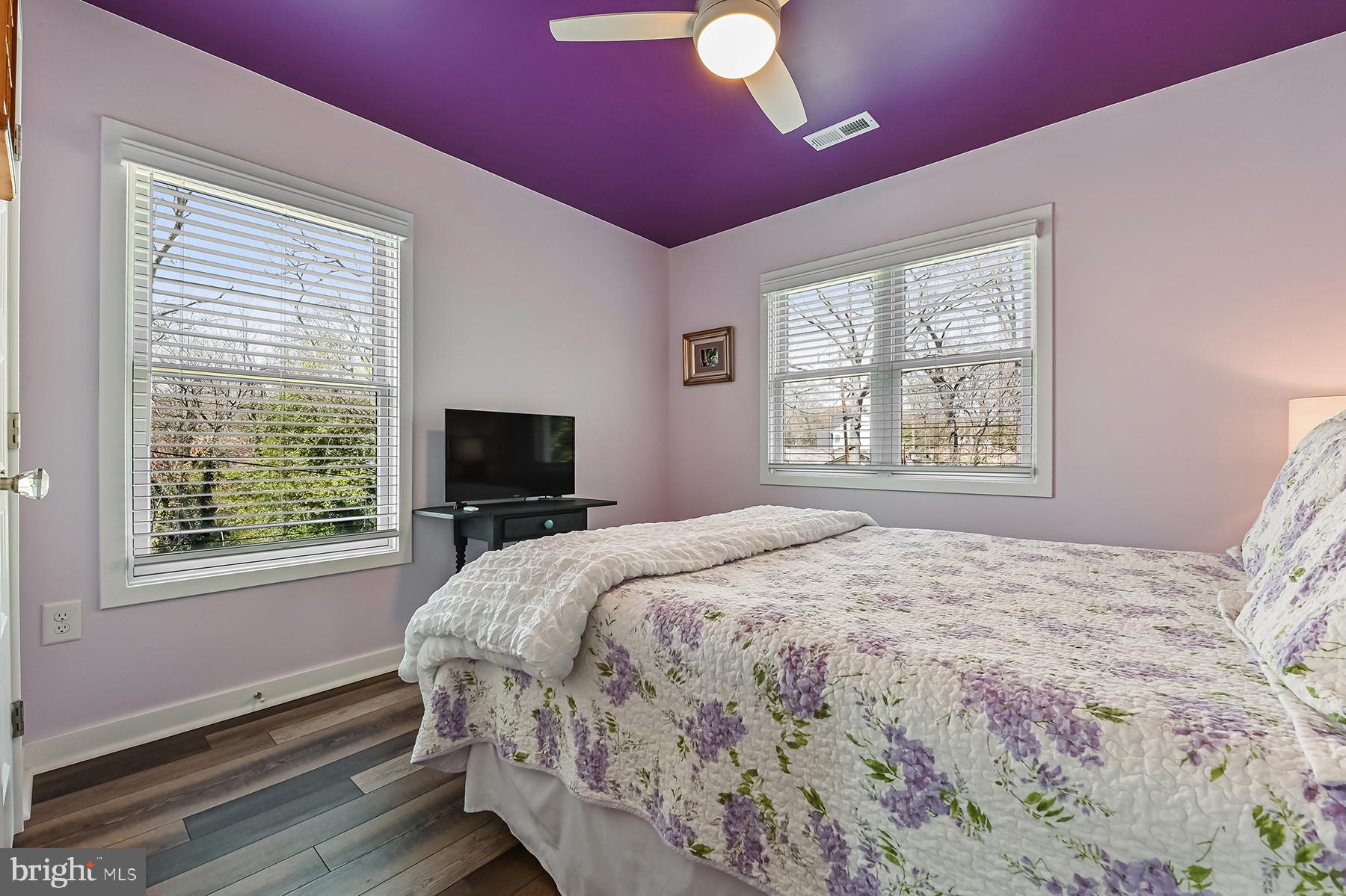 CHELSEA BEACH - Residential