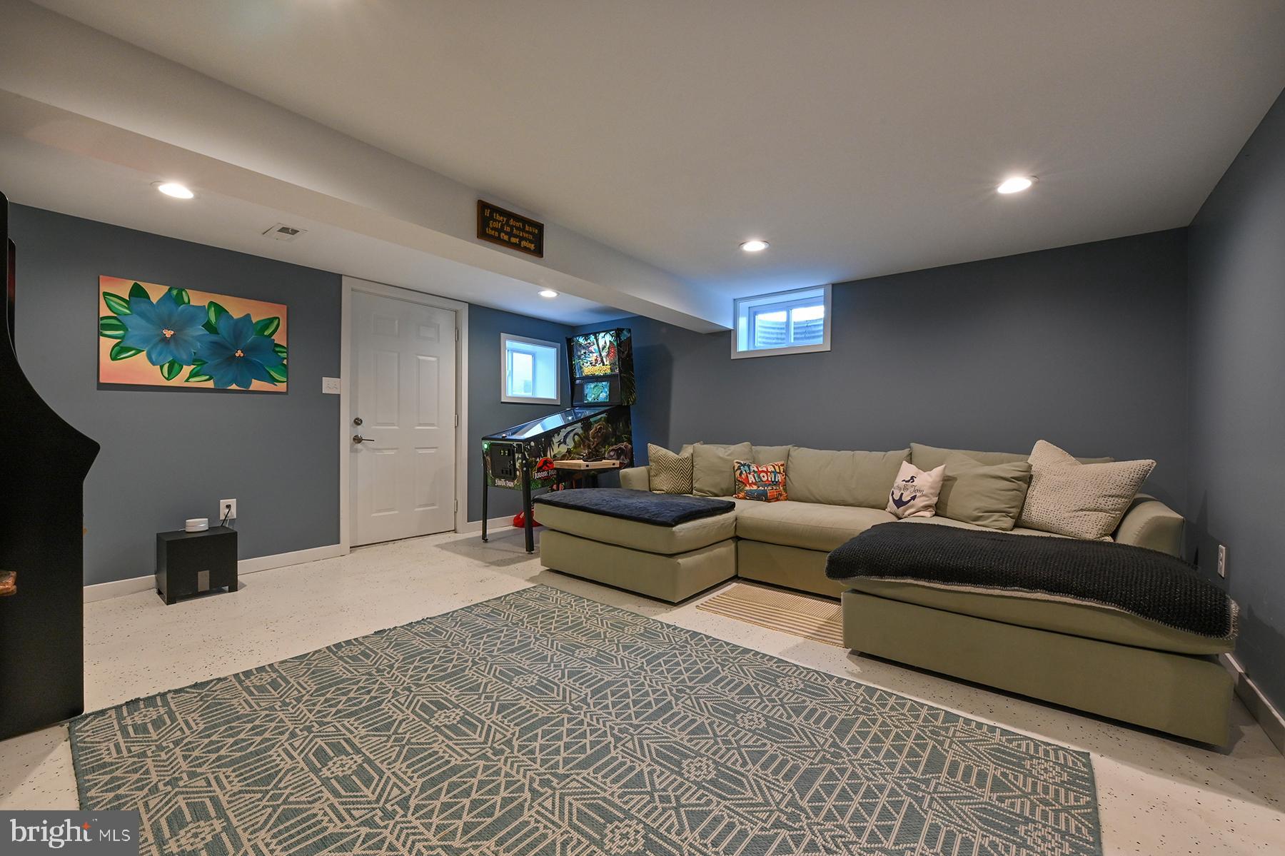 CHELSEA BEACH - Residential