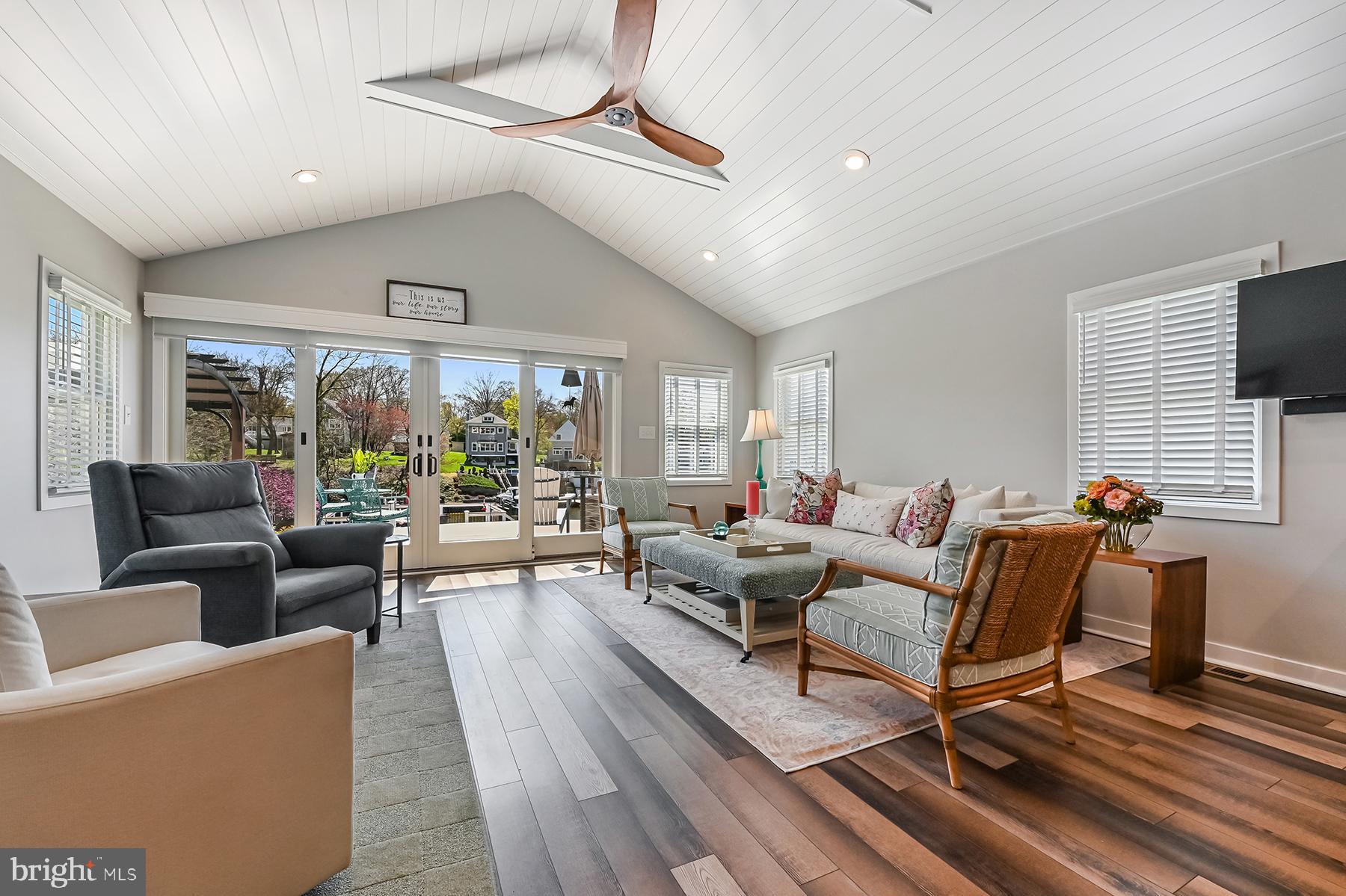 CHELSEA BEACH - Residential