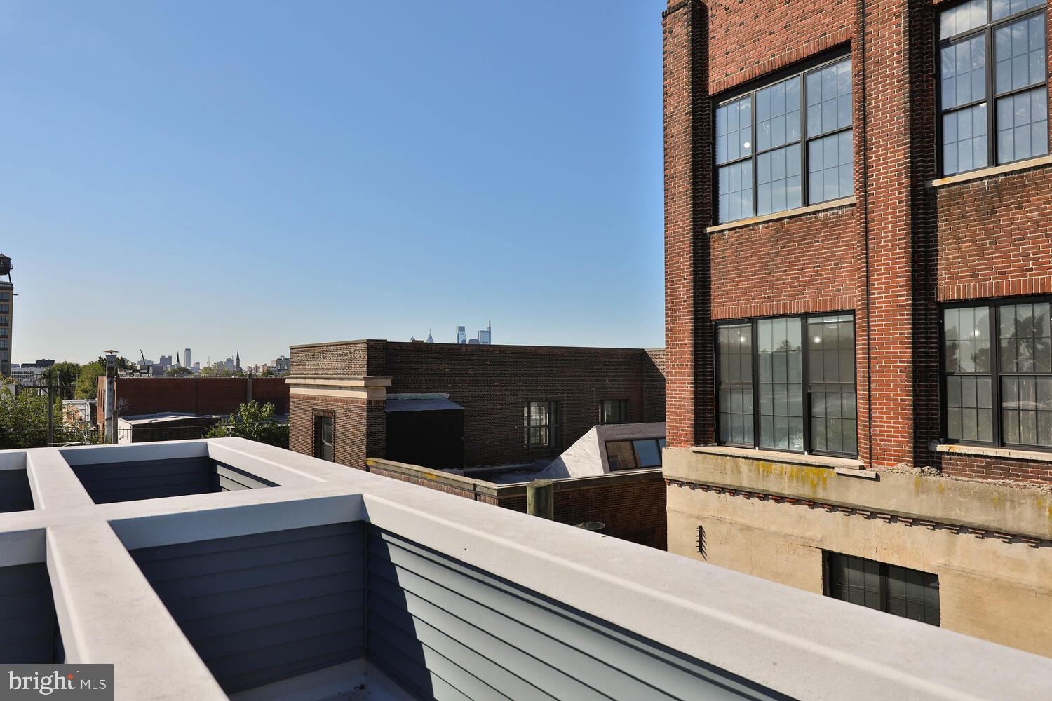 NORRIS SQUARE - Residential Lease