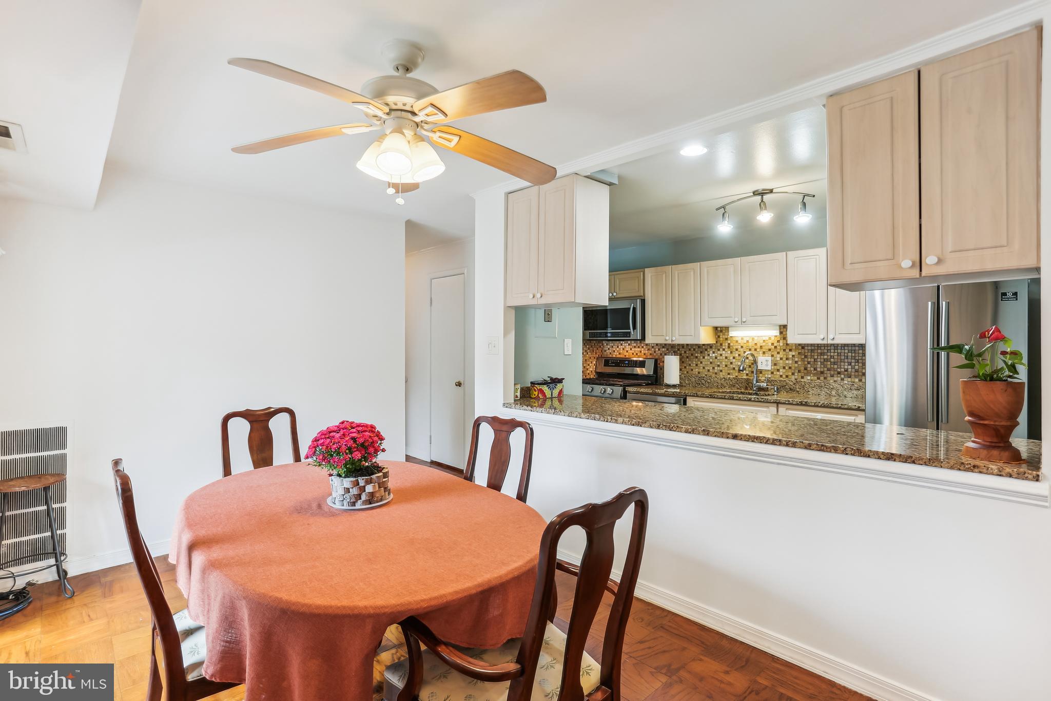 BETHESDA PARK - Residential