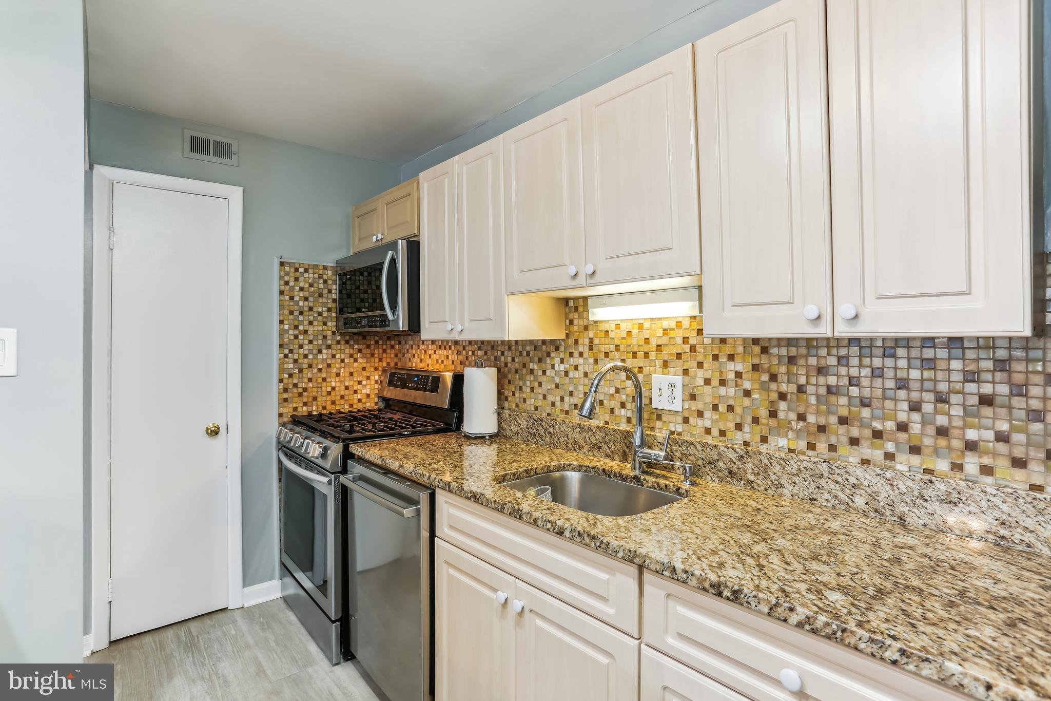 BETHESDA PARK - Residential