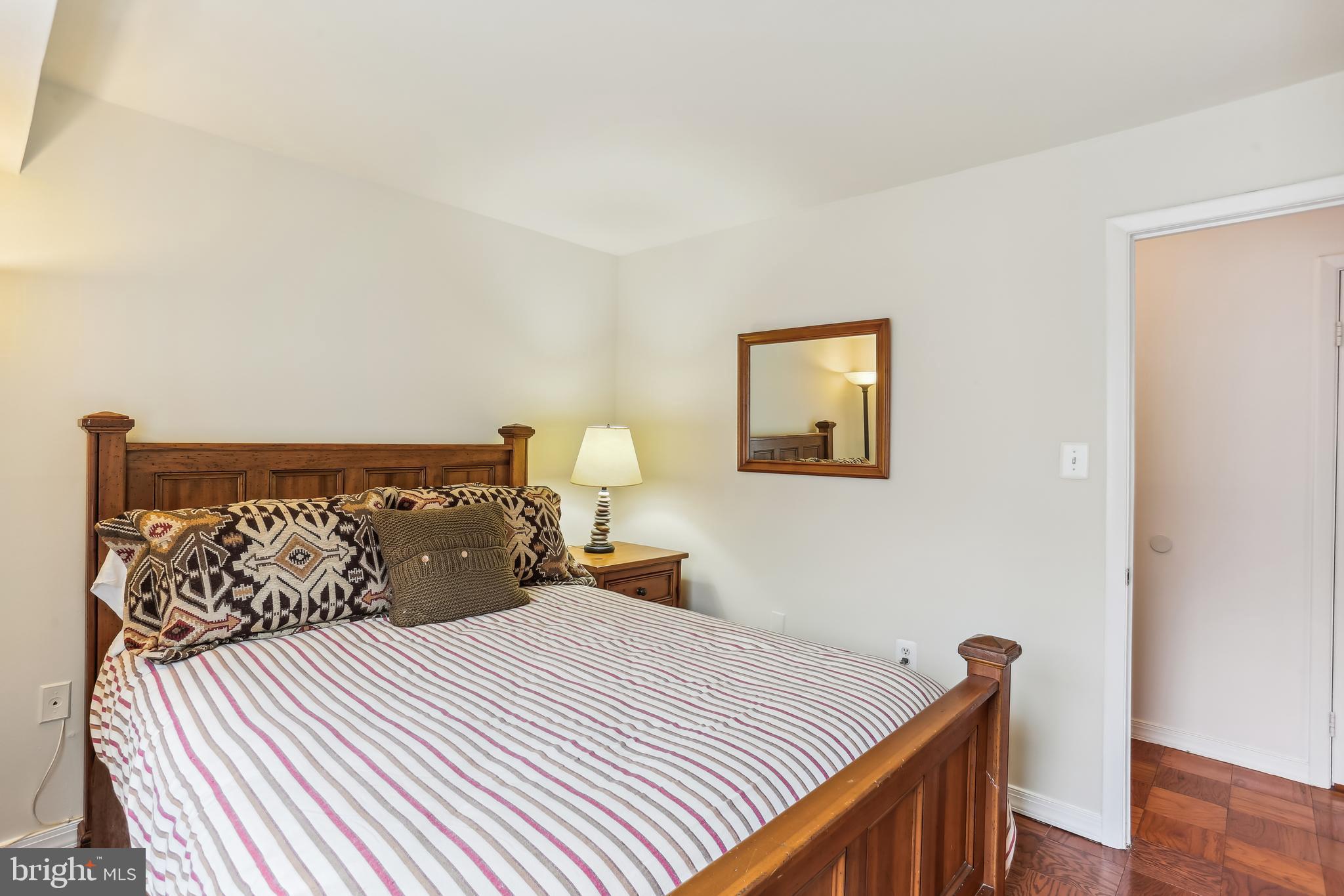 BETHESDA PARK - Residential