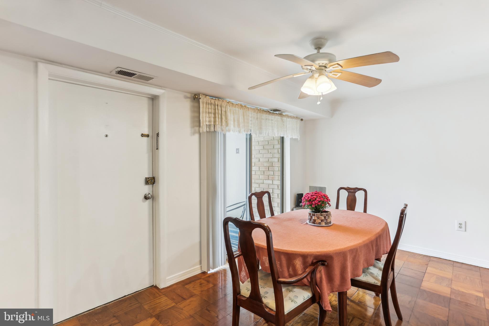 BETHESDA PARK - Residential