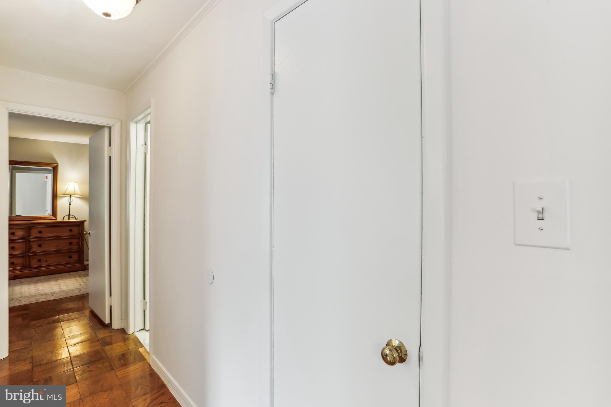 BETHESDA PARK - Residential