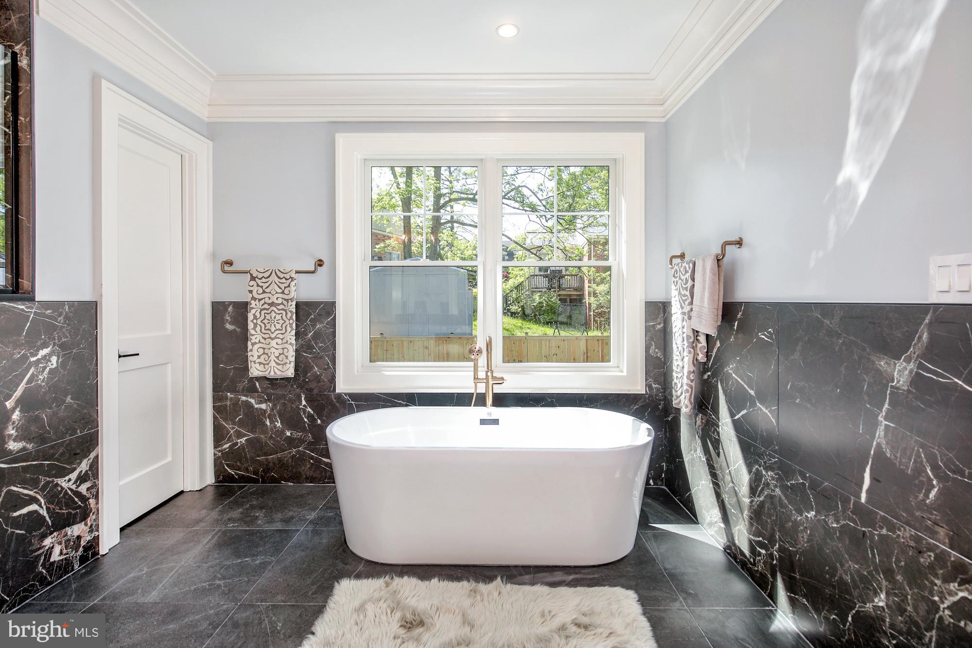 PINEHURST VILLAGE - Residential