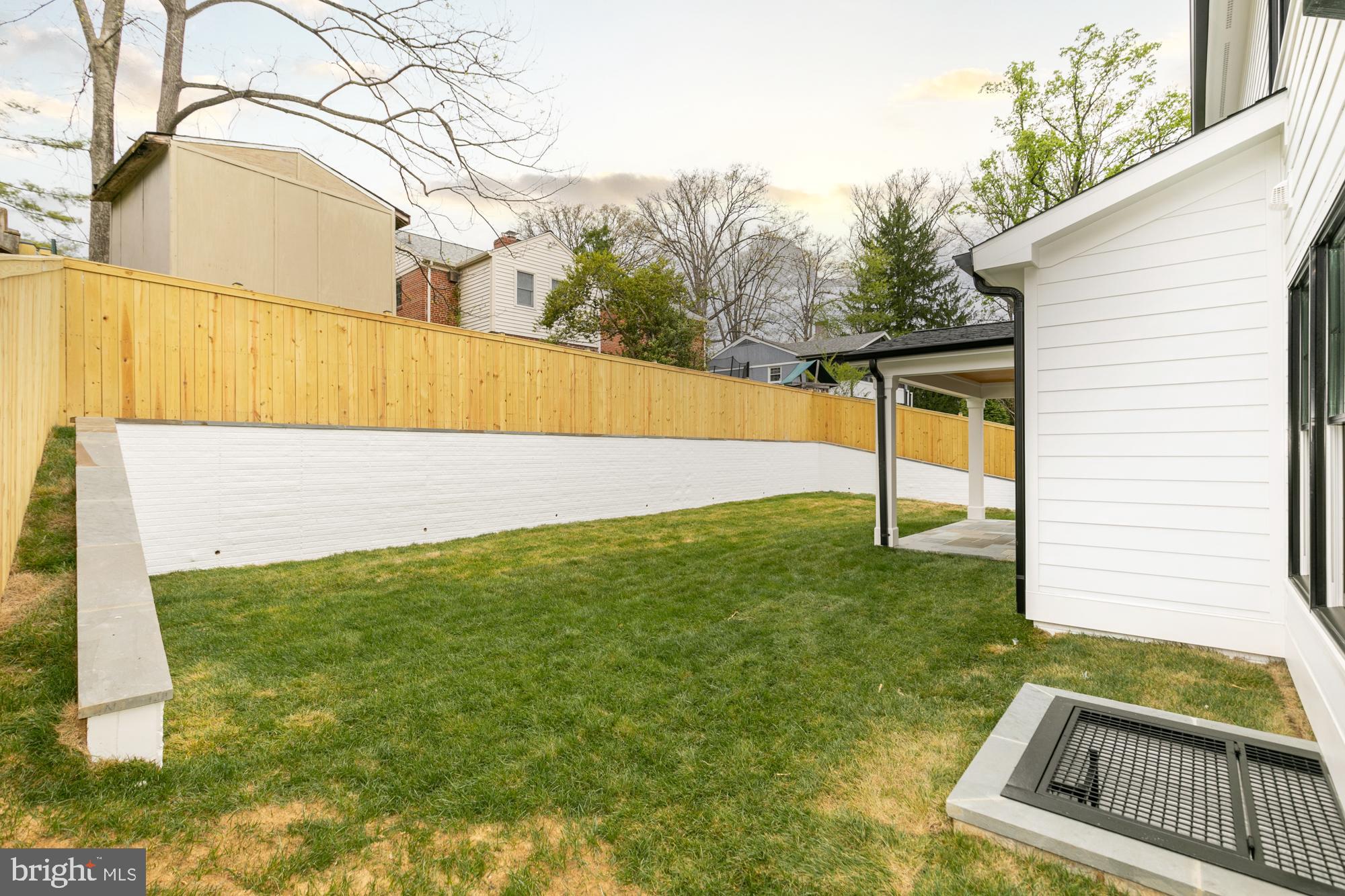 PINEHURST VILLAGE - Residential