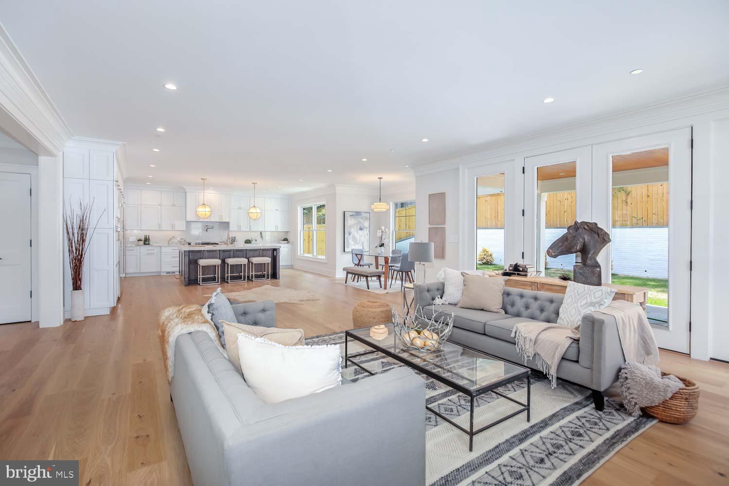 PINEHURST VILLAGE - Residential