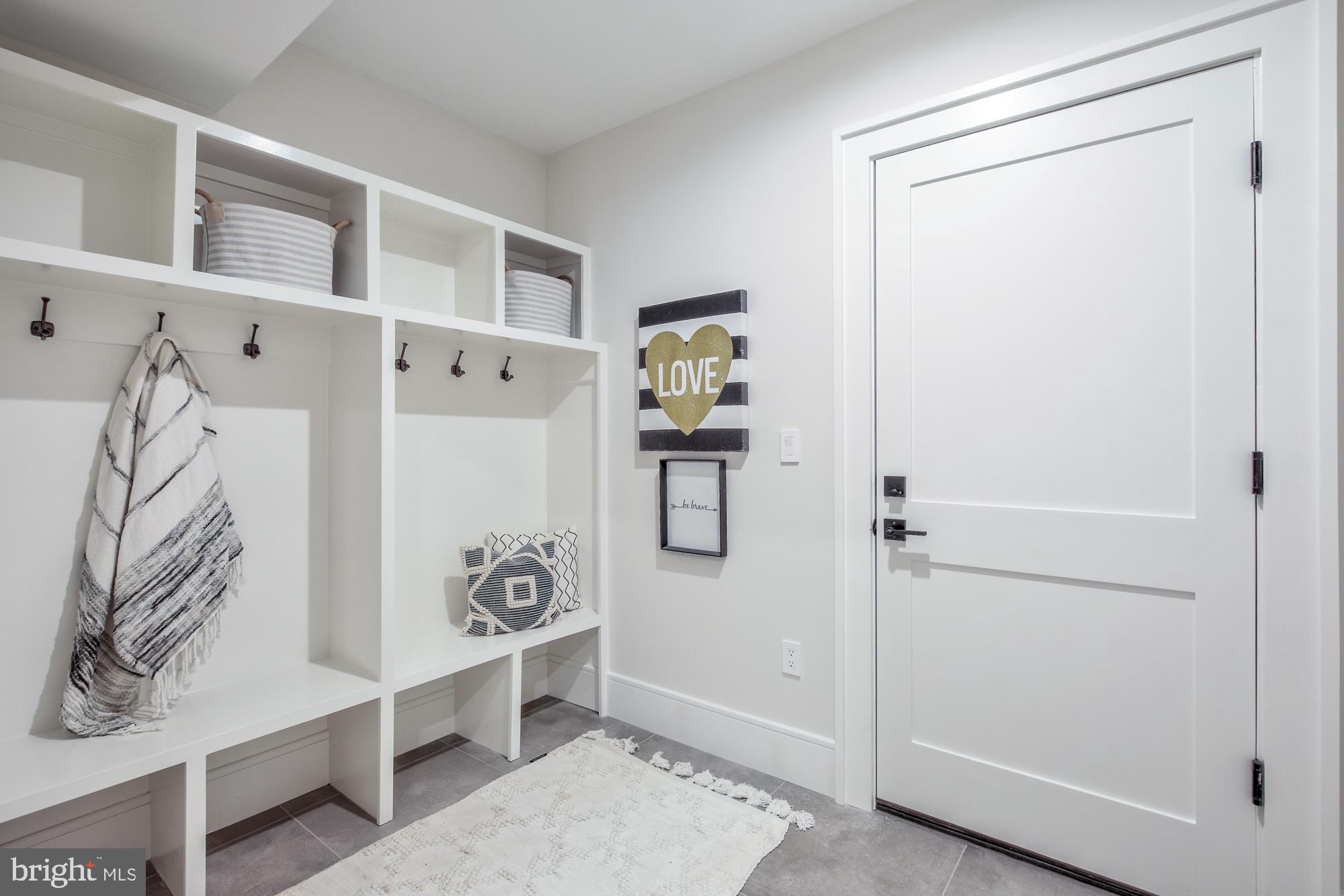 PINEHURST VILLAGE - Residential