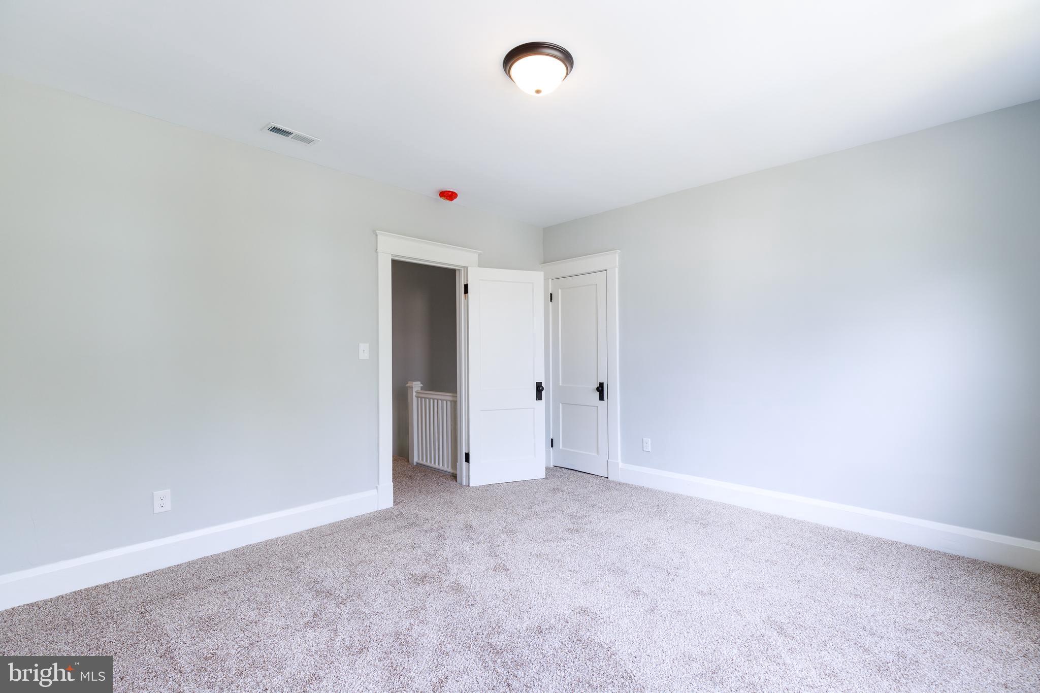 BEVERLY HILLS - Residential