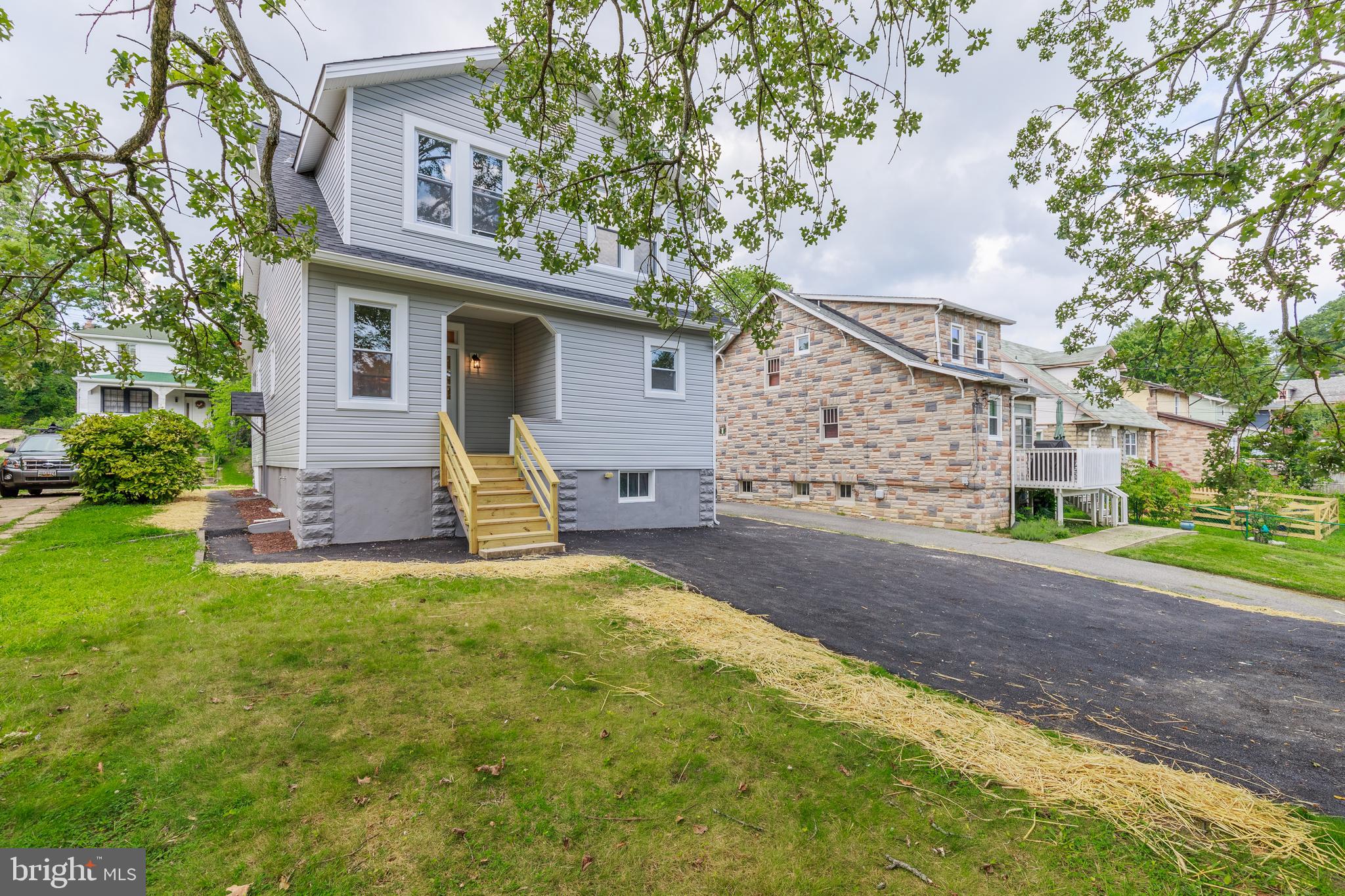 BEVERLY HILLS - Residential