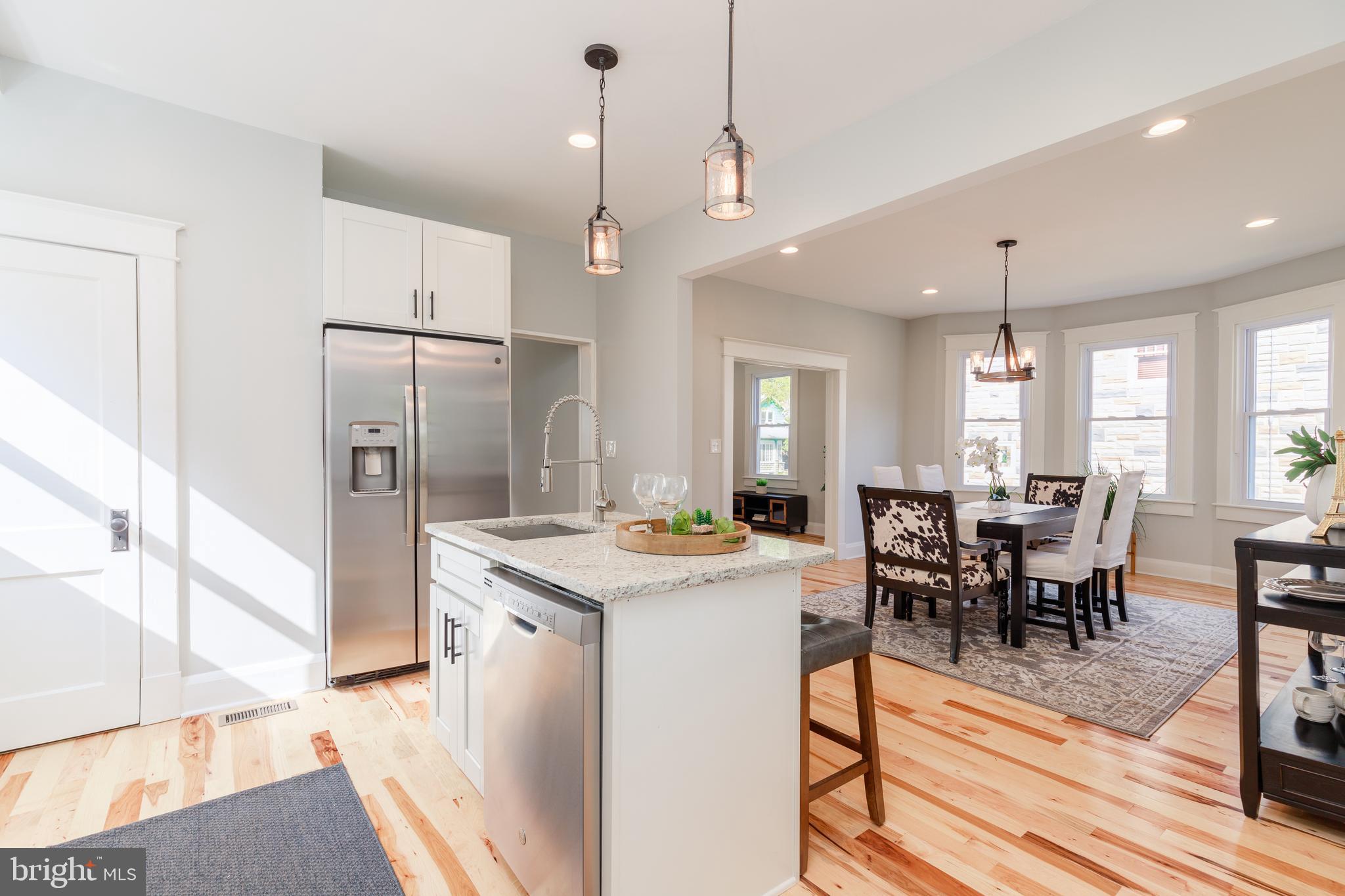 BEVERLY HILLS - Residential