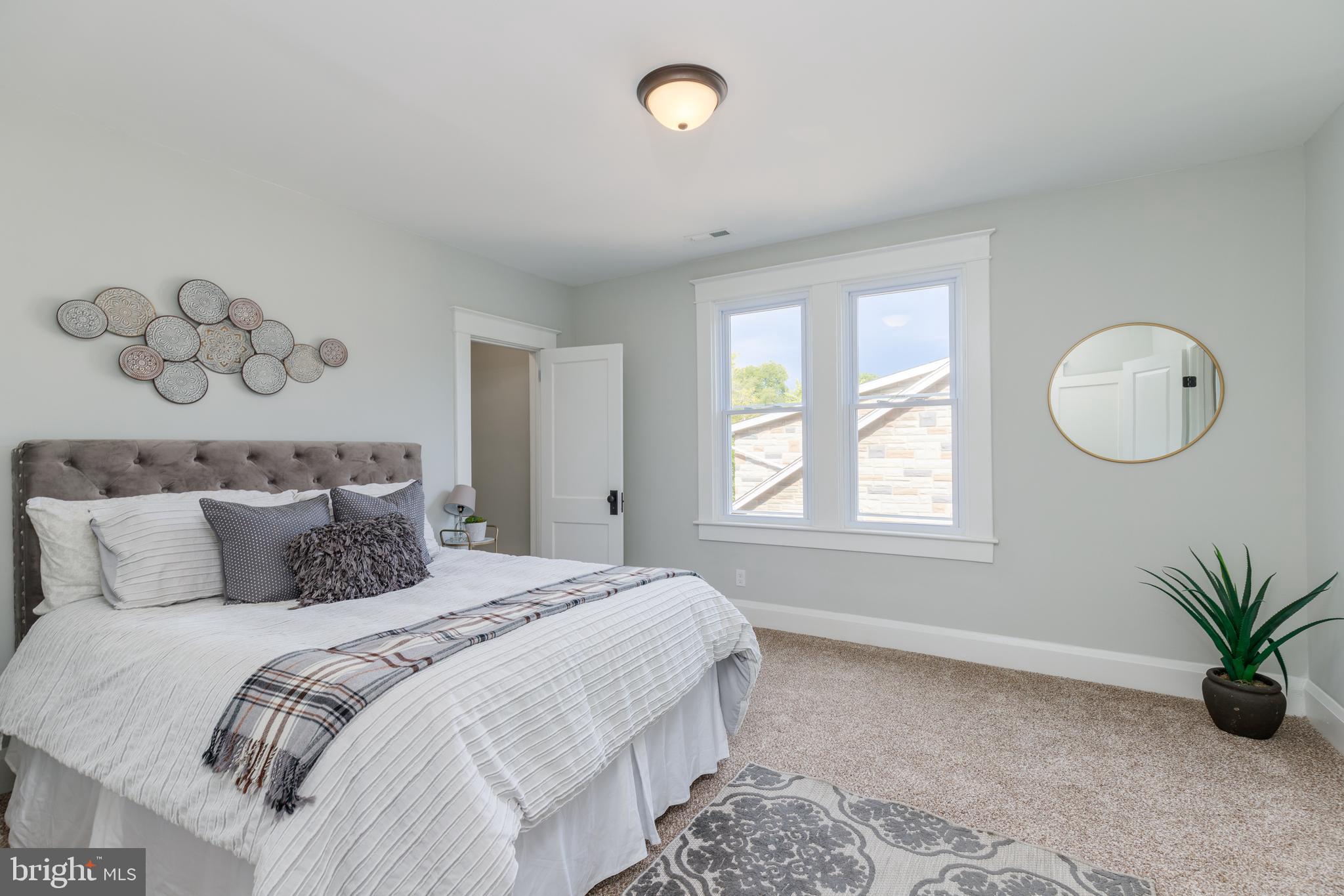 BEVERLY HILLS - Residential